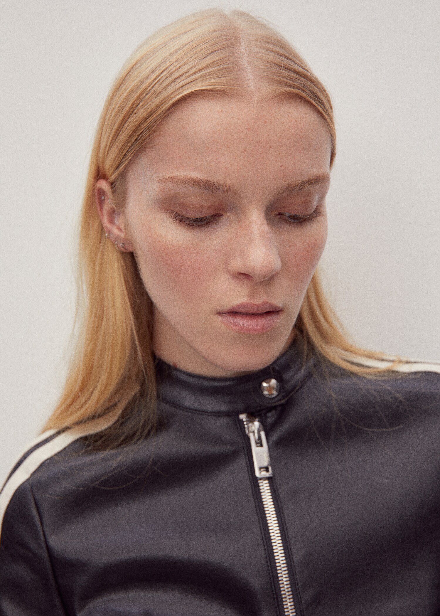 Blouson biker simili-cuir - Détail de l'article 7