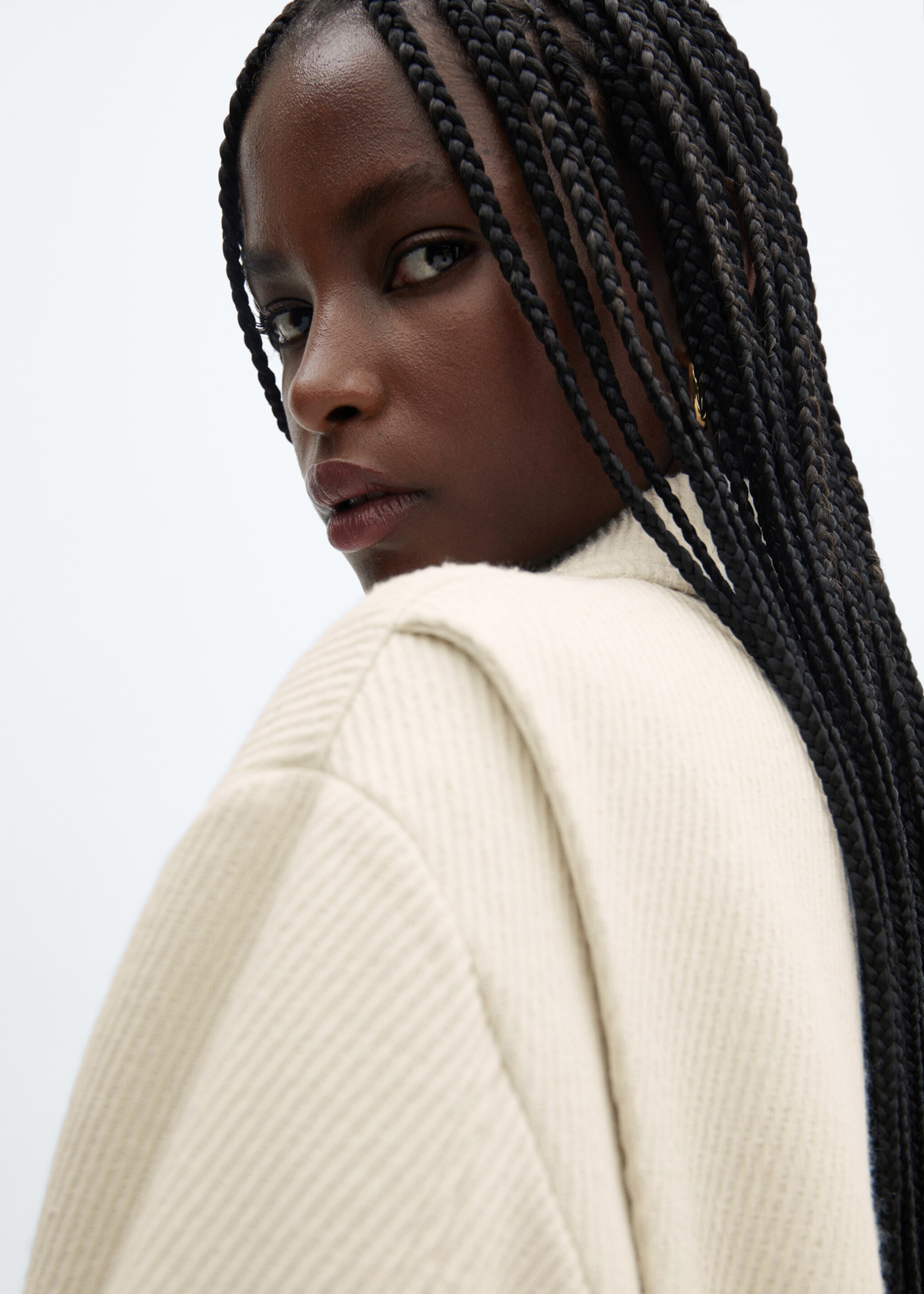 Textured bomber jacket - Details of the article 1, Ecru. Ref: 57095999-00.