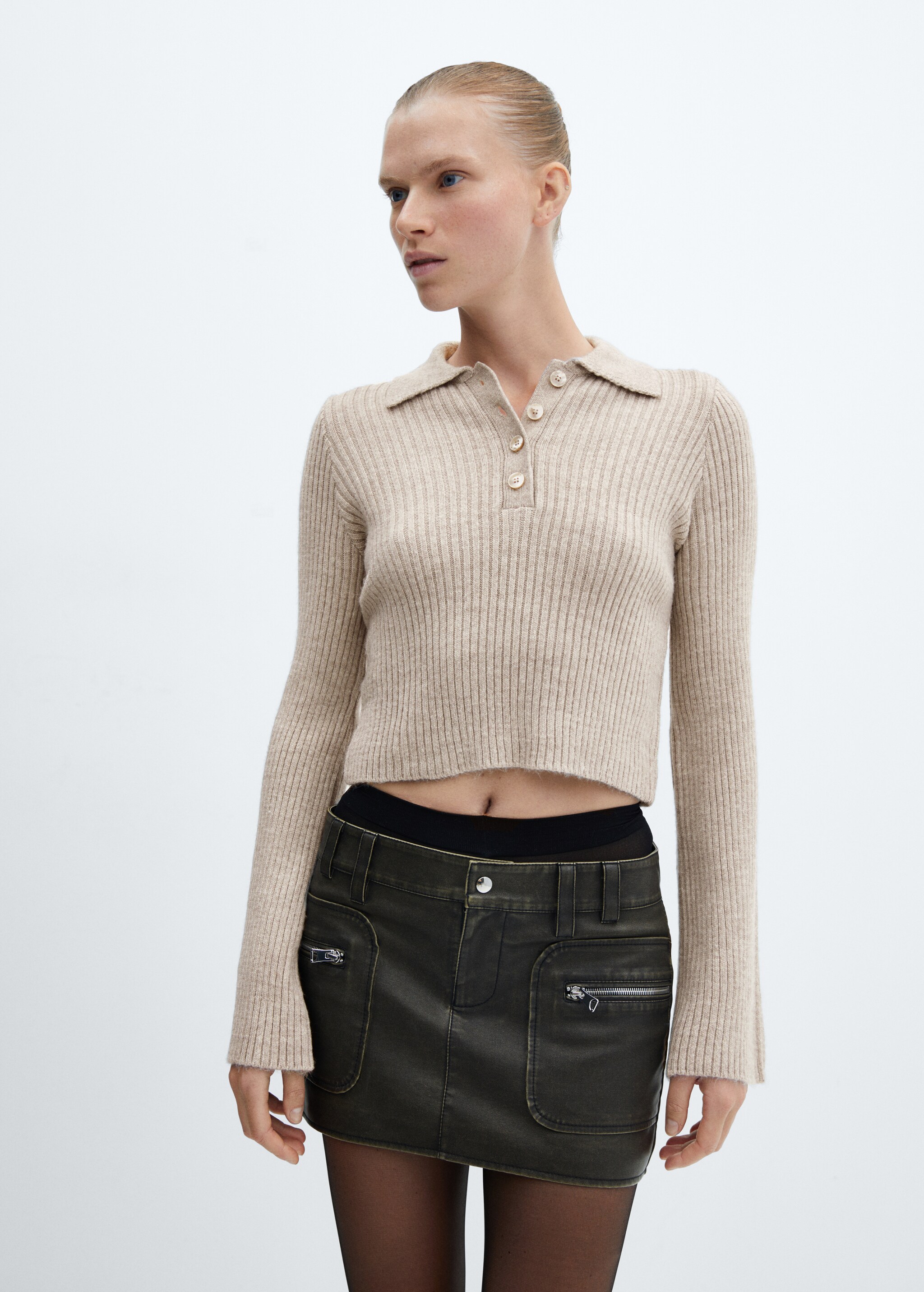 Polo-neck sweater with flared sleeves  - Medium plane