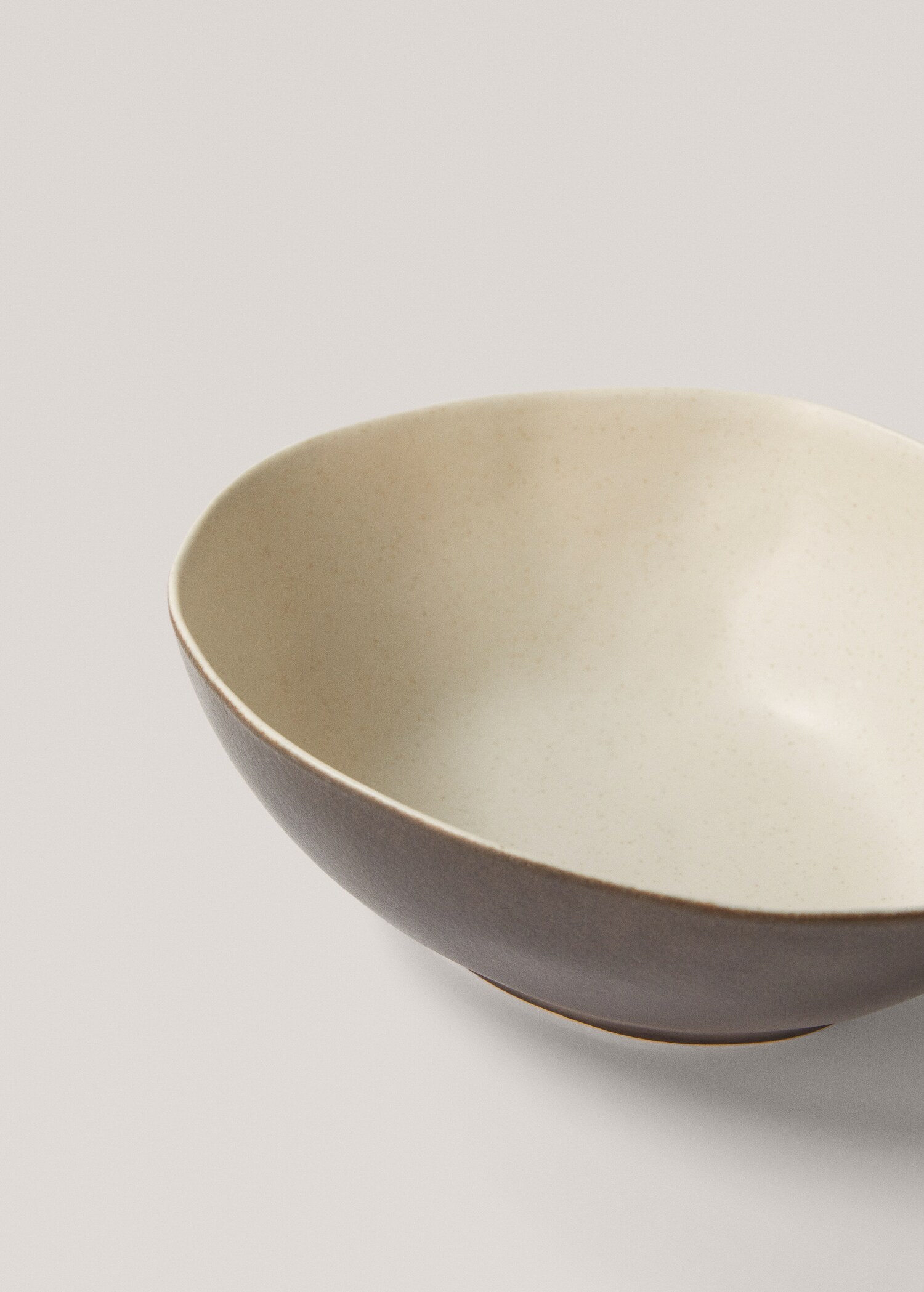 Stoneware bowl - Details of the article 2