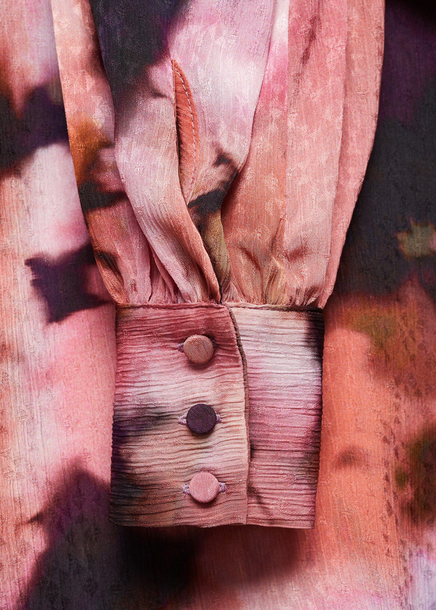 Blouse à fleurs manches bouffantes - Détail de l'article 8