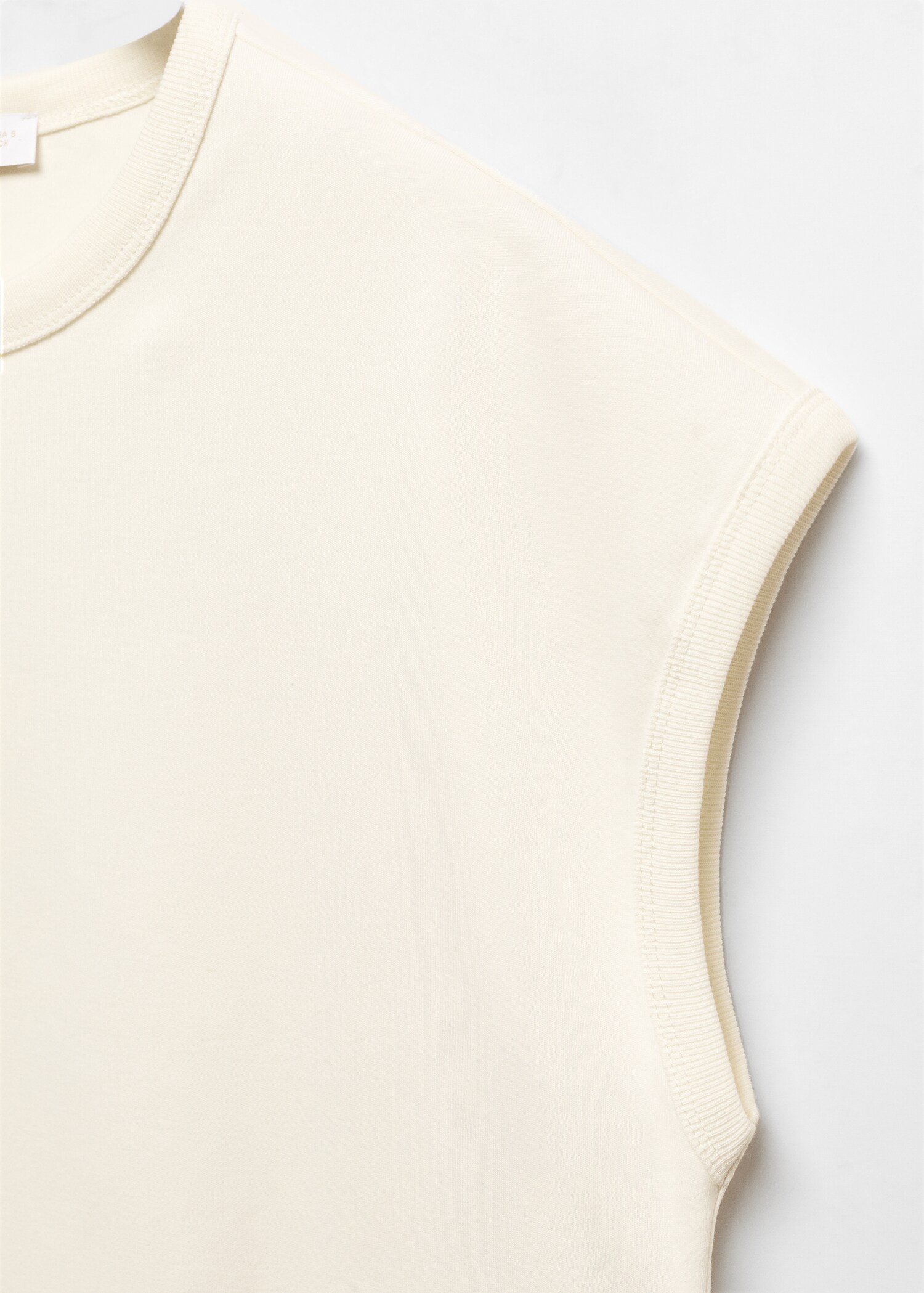 Cotton sleeveless t-shirt - Details of the article 8