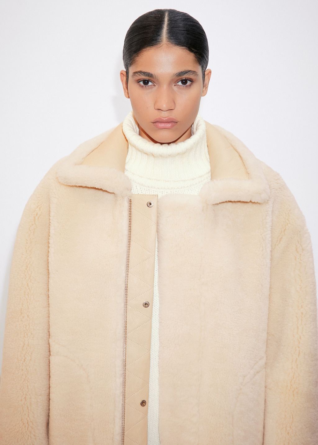 Reversible leather and fur-effect coat - Women | MANGO Niger Reversible leather and fur-effect coat - Women | MANGO Niger