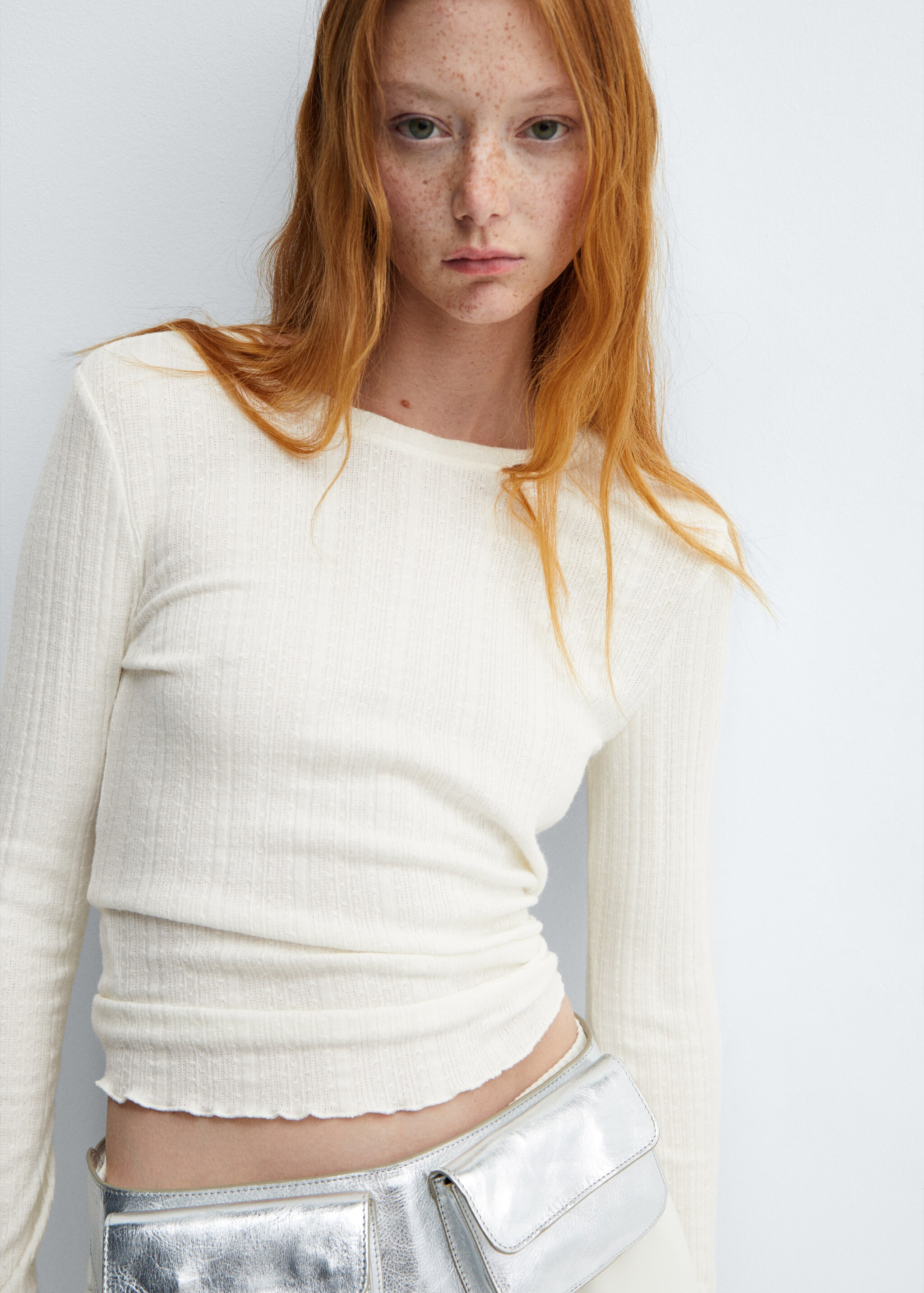 Long-sleeved knitted t-shirt - Details of the article 1