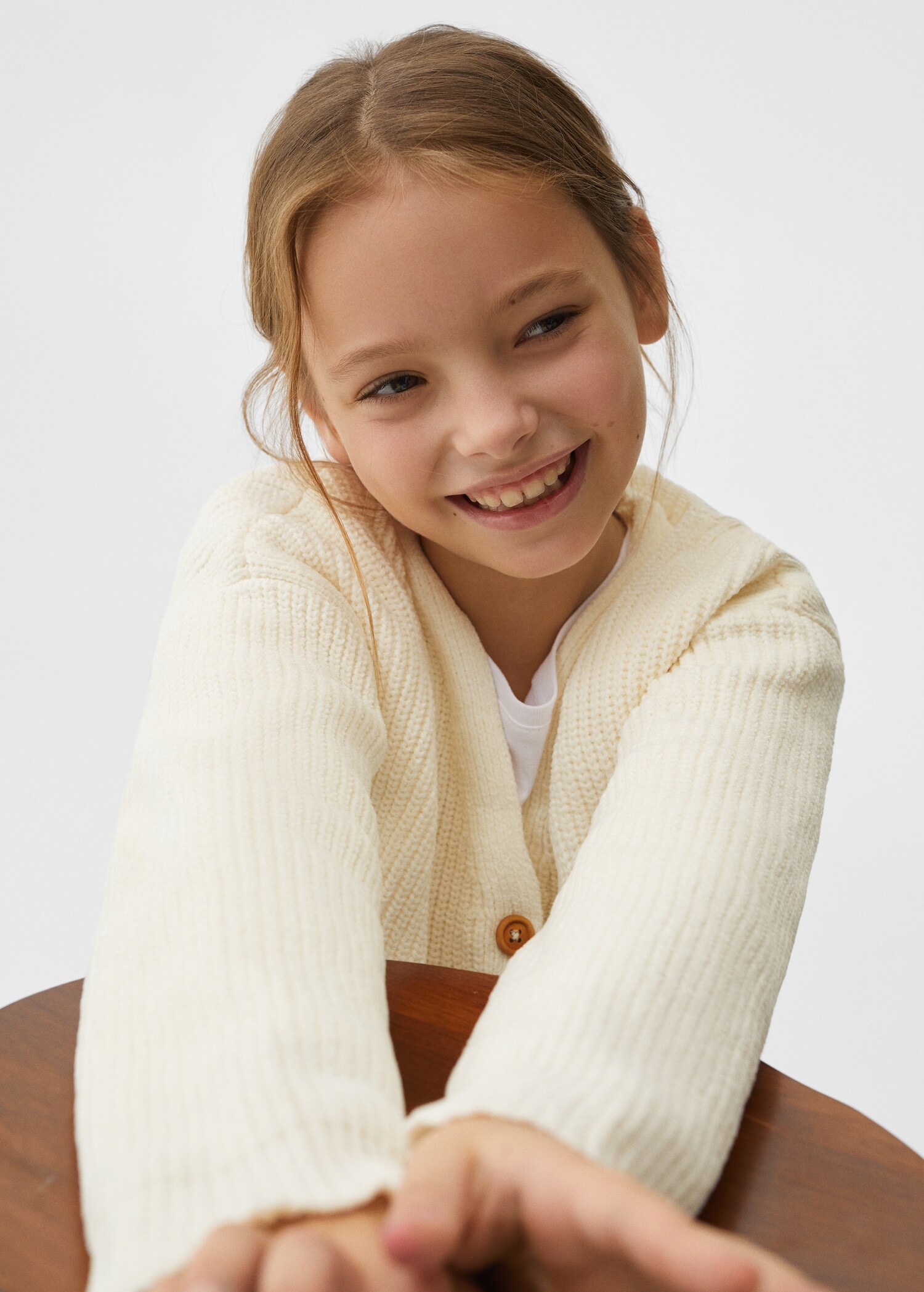 Chenille knitted cardigan - Детальніше про товар 1