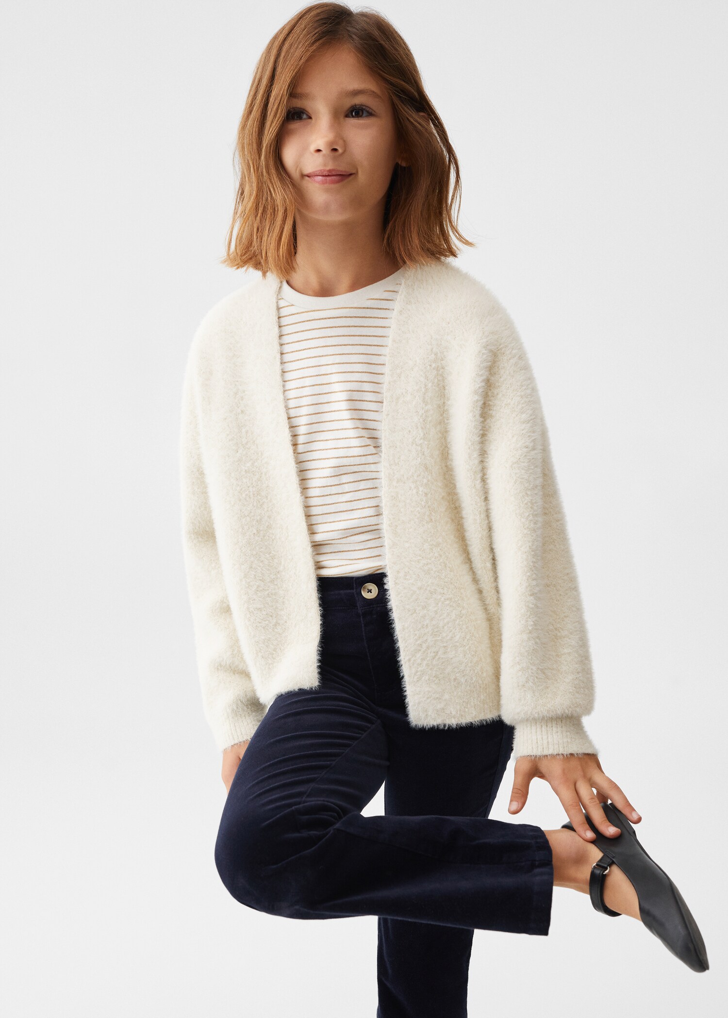 Cardigan com textura e efeito de pelo - Plano médio