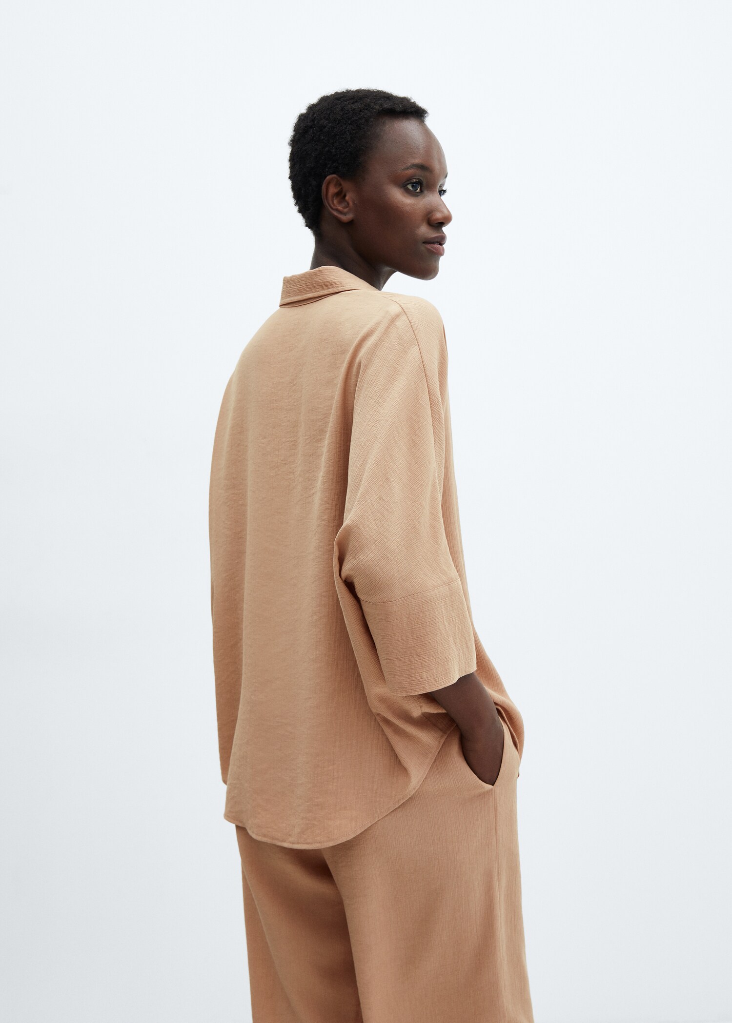 Oversize flowy shirt - Reverse of the article