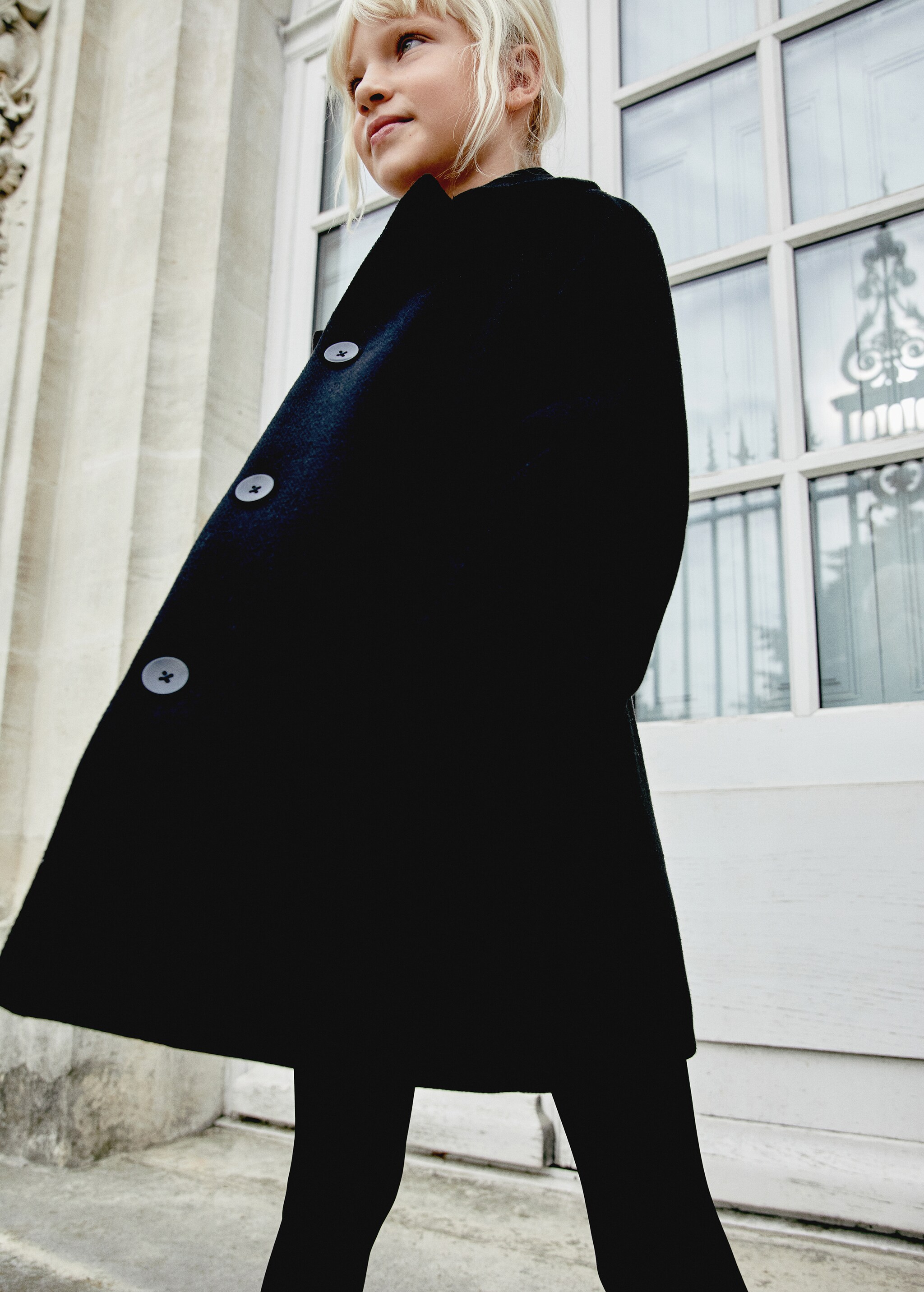 Buttoned wool coat - Details of the article 7