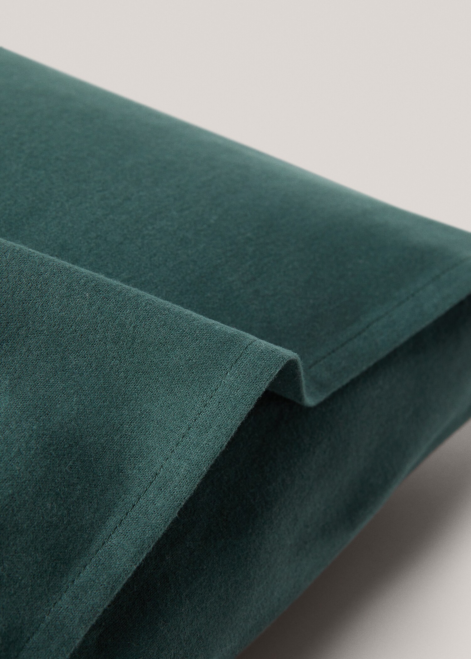 Plain flannel pillowcase 50x75cm - Details of the article 1
