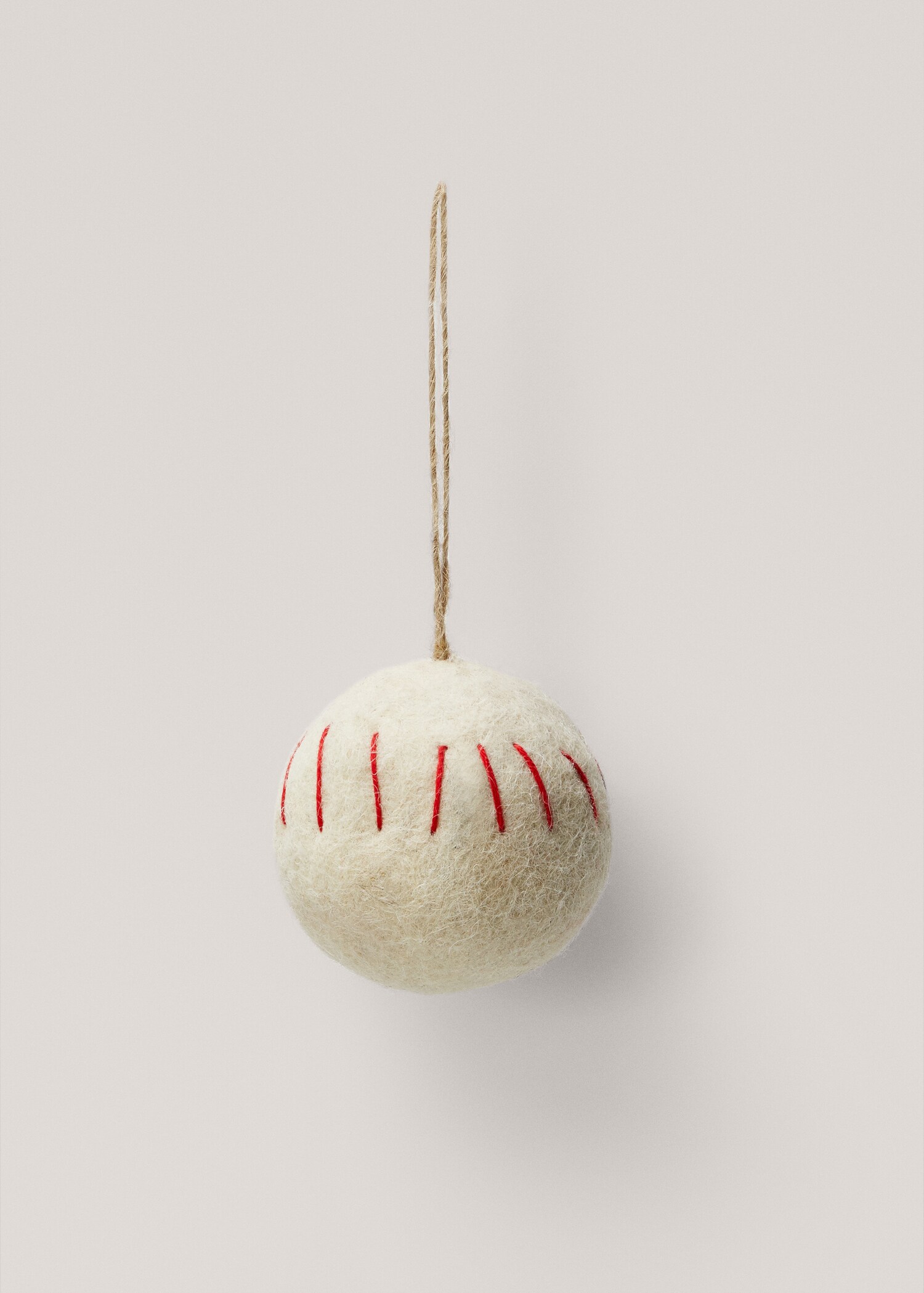 Felt ornament ball - Article without model