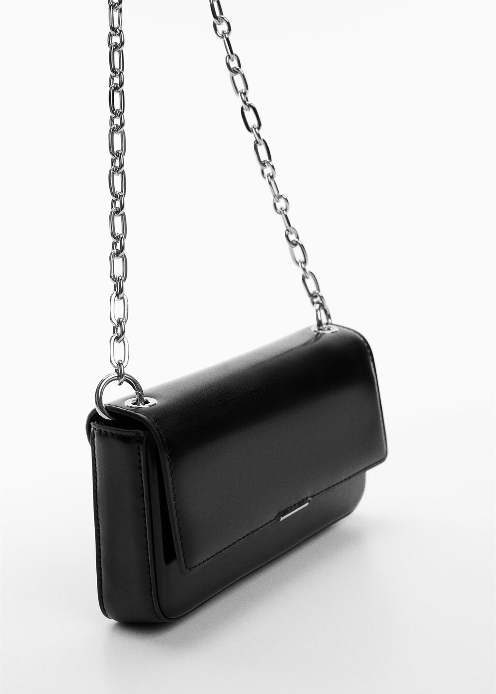 Flap chain bag MANGO