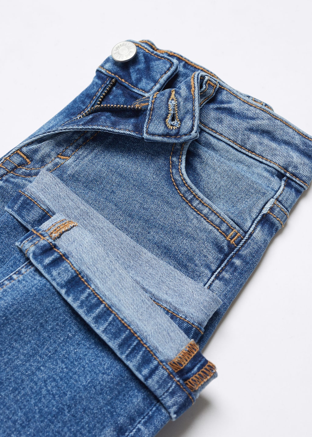 Regular fit jeans MANGO