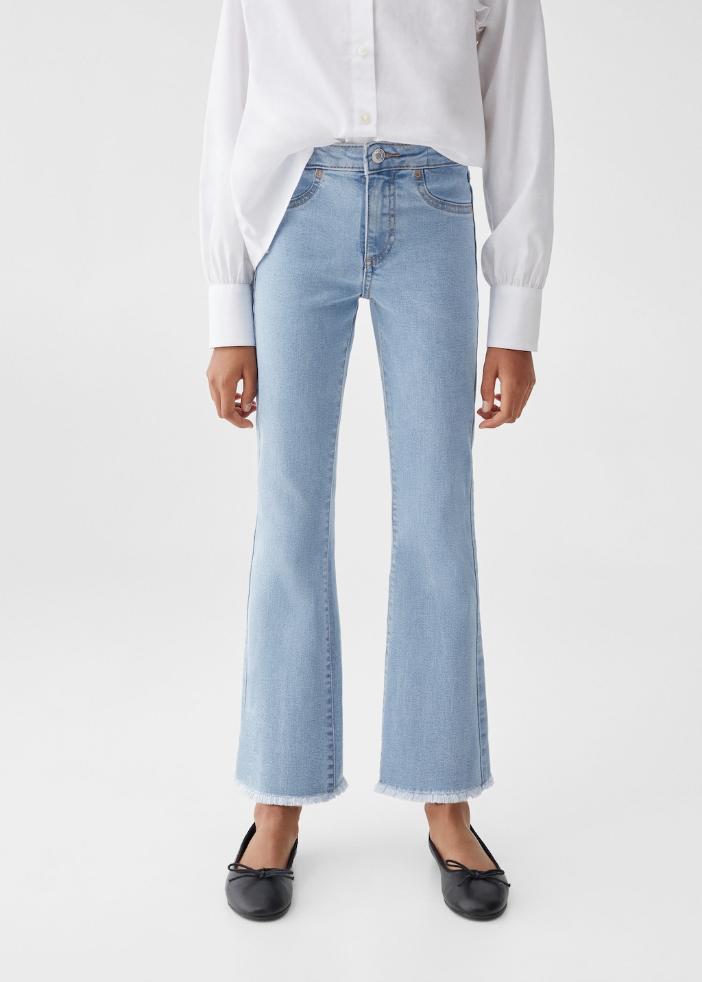 Trumpet jeans | MANGO