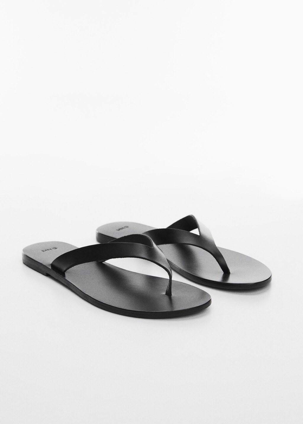 Leather sandals with straps MANGO