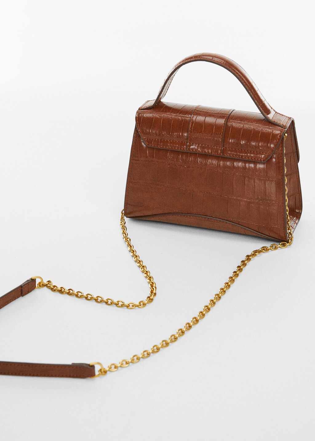 Coco-effect chain bag