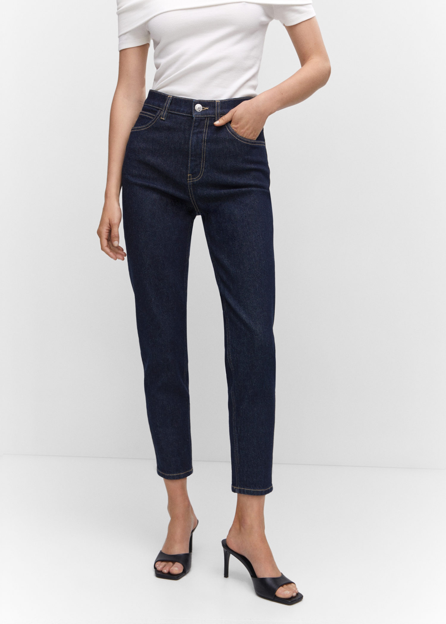 Women Blue Denim Regular Fit Jeans, Button, High Rise at Rs 399/piece in  Surat