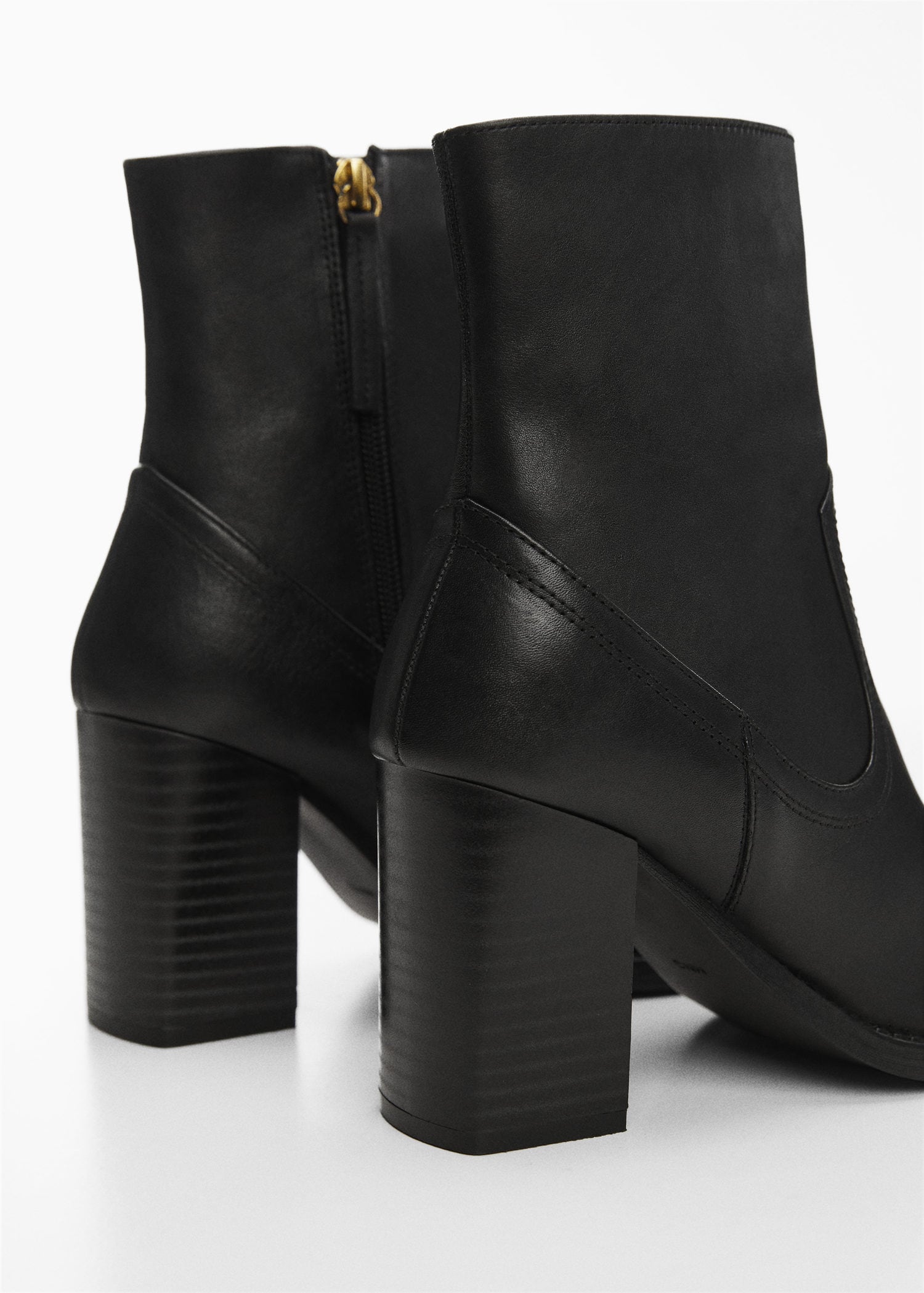 Leather ankle boots with block heel | MANGO