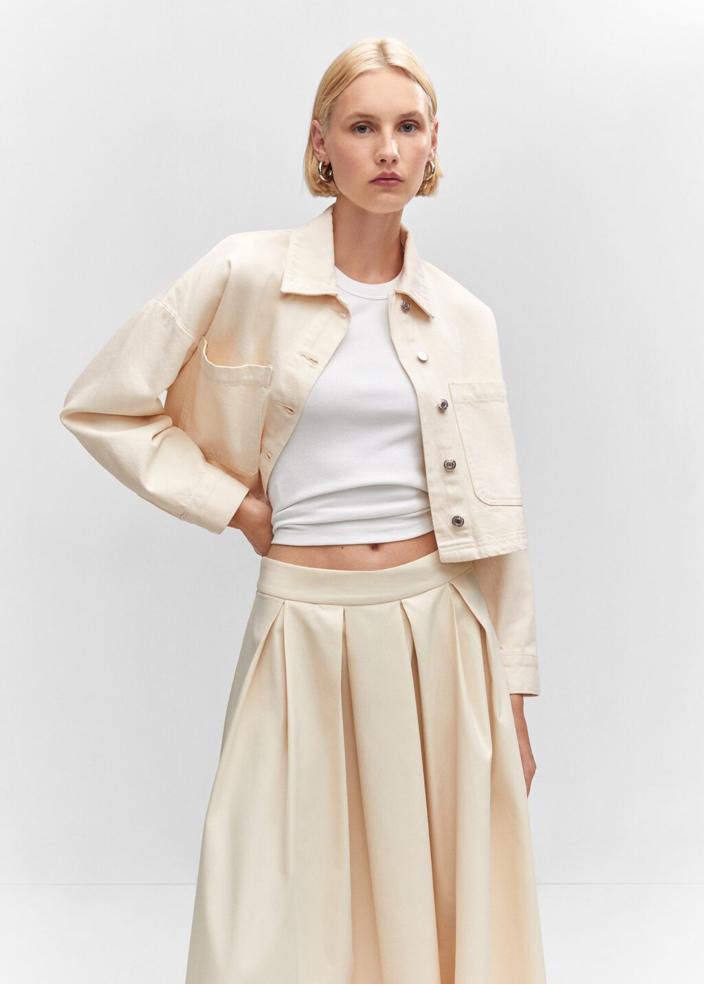 Pocketed denim jacket MANGO