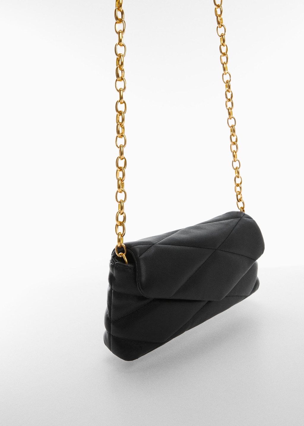Chain bag mango hot sale
