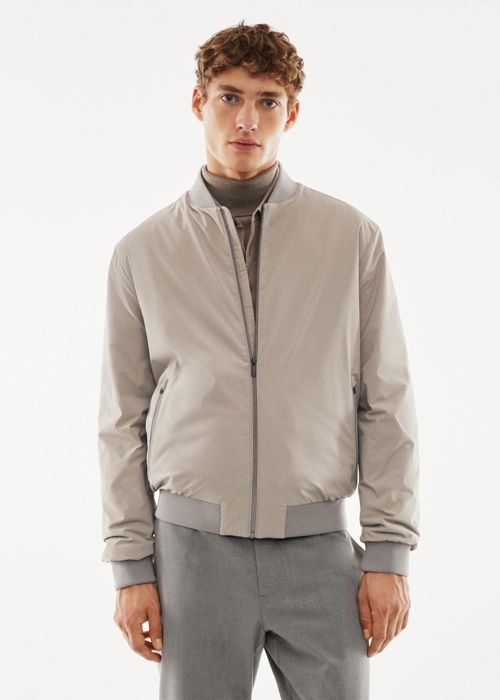 Lightweight water repellent bomber jacket