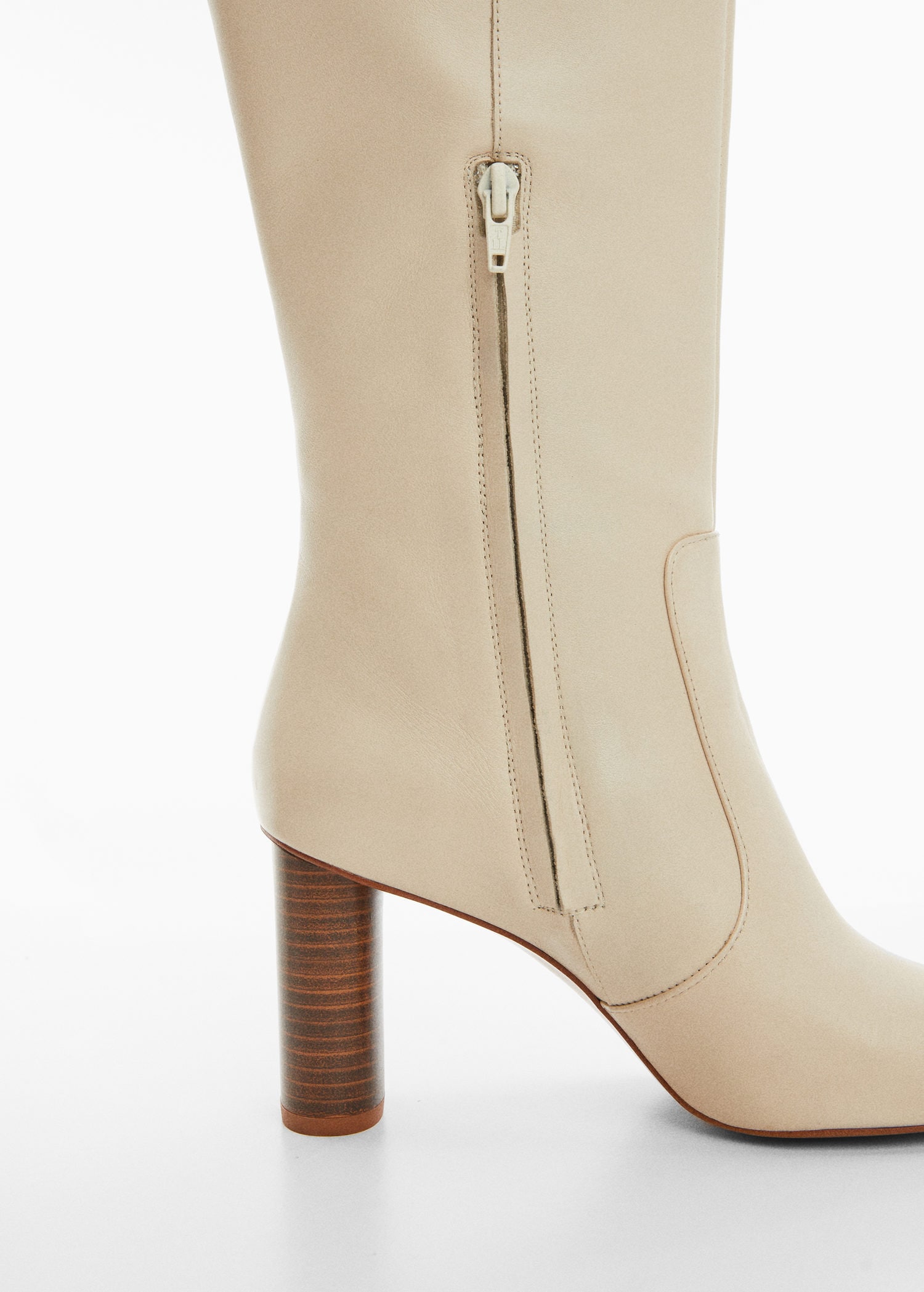 Round-toe leather boots | MANGO