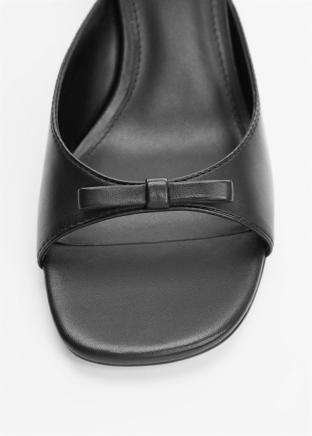 Black bow 2025 handmade sandals