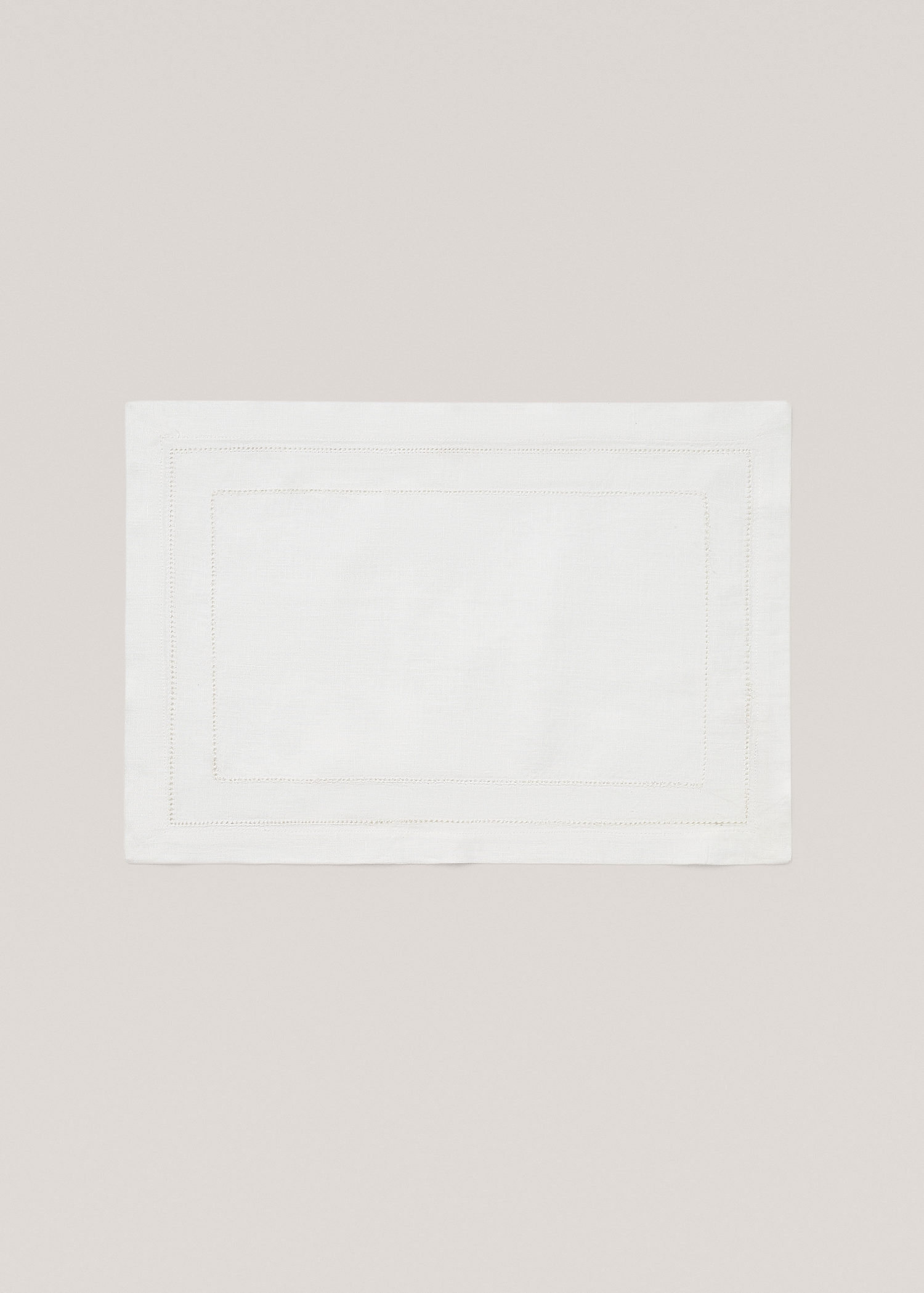 Stitching 100 linen placemat MANGO