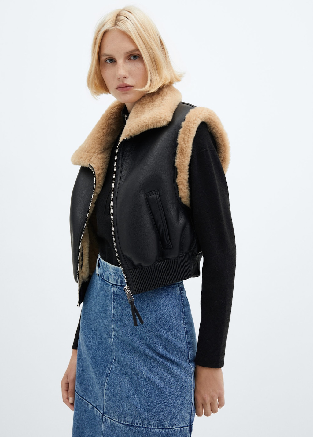 Shearling lined bomber gilet MANGO