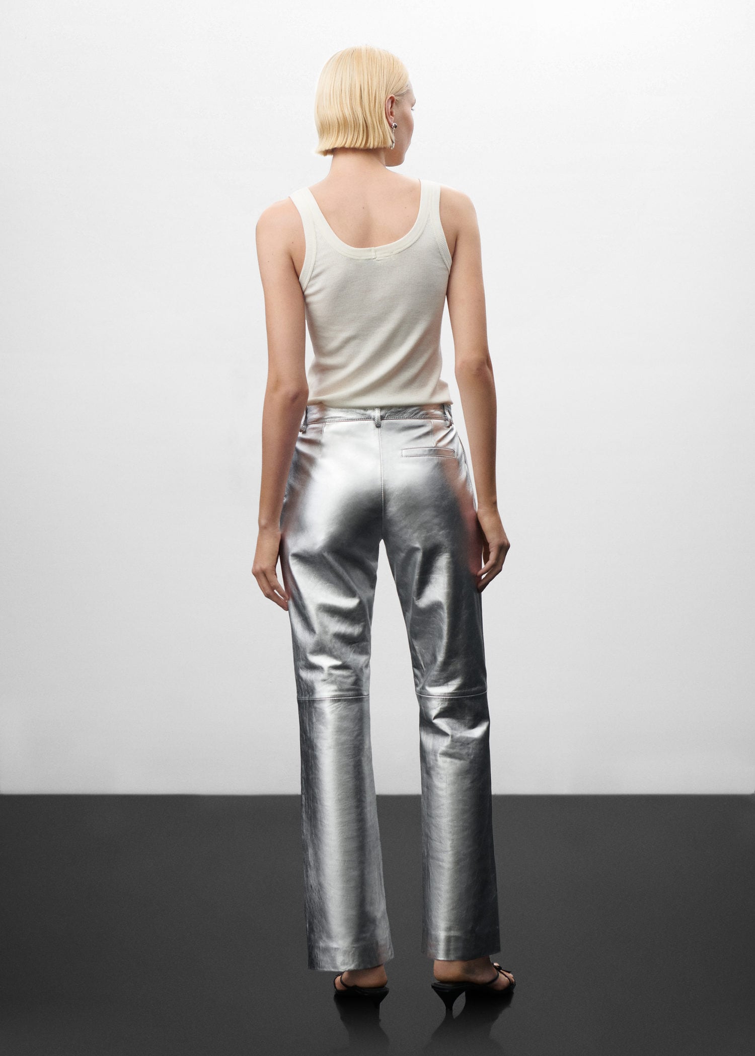Pantalon cuir métallisé | MANGO