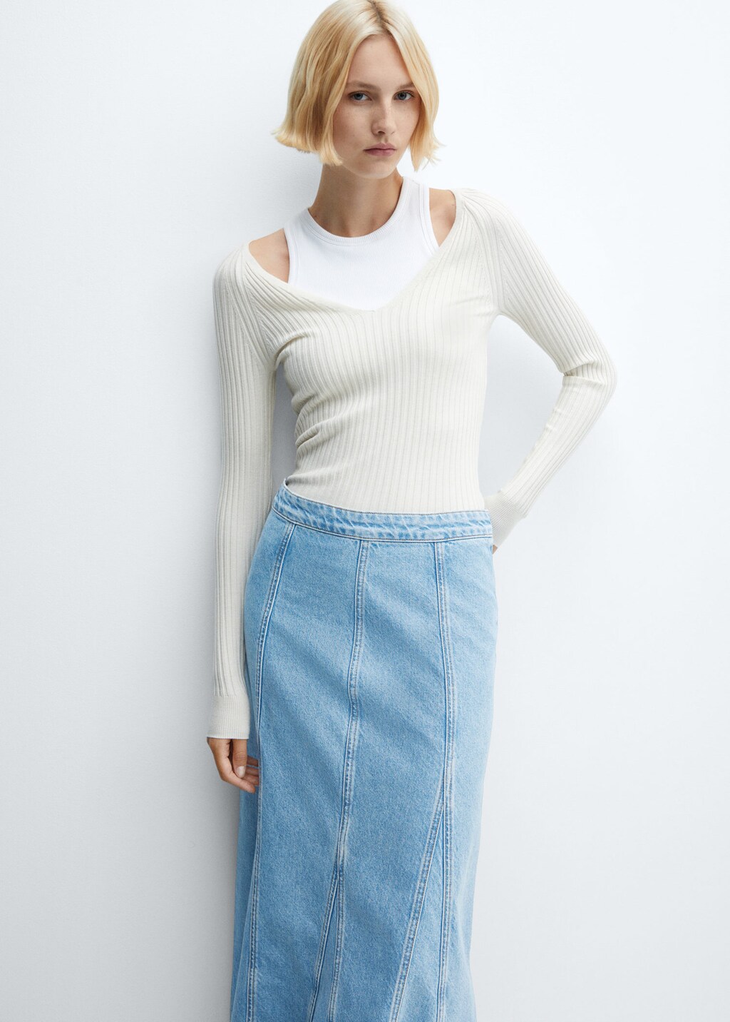 Jupe longue en jean coutures MANGO