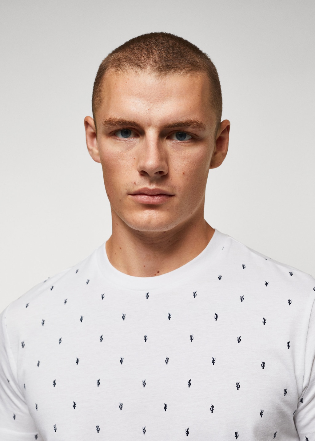 Under armour 100 cotton on sale t shirt