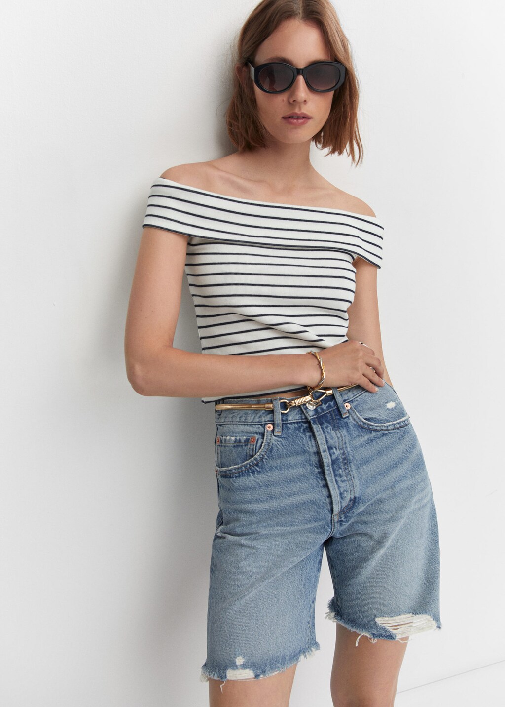 Off shoulder top MANGO