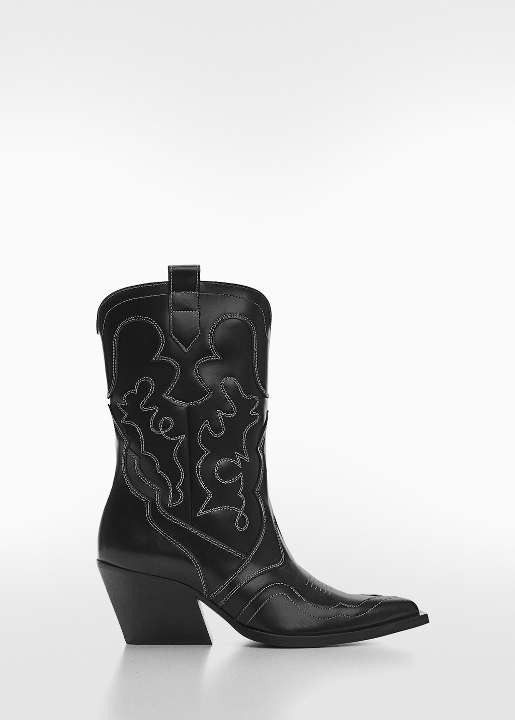 Leather cowboy ankle boots with seams MANGO