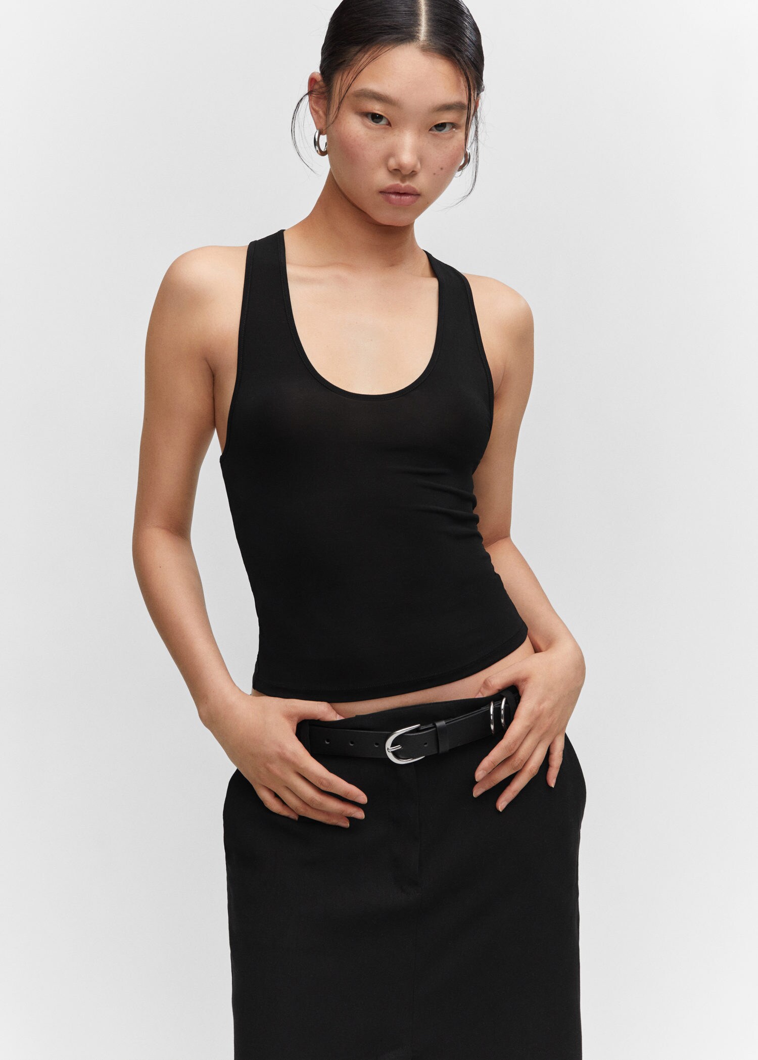 Knitted top with wide straps | MANGO