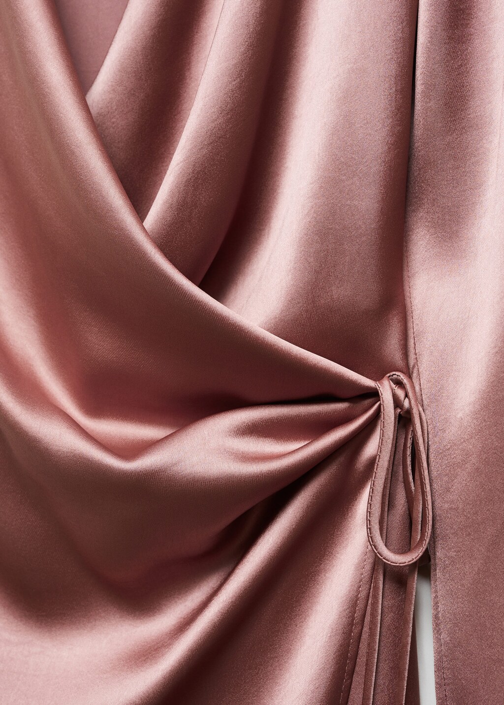 Wrapped satin dress MANGO