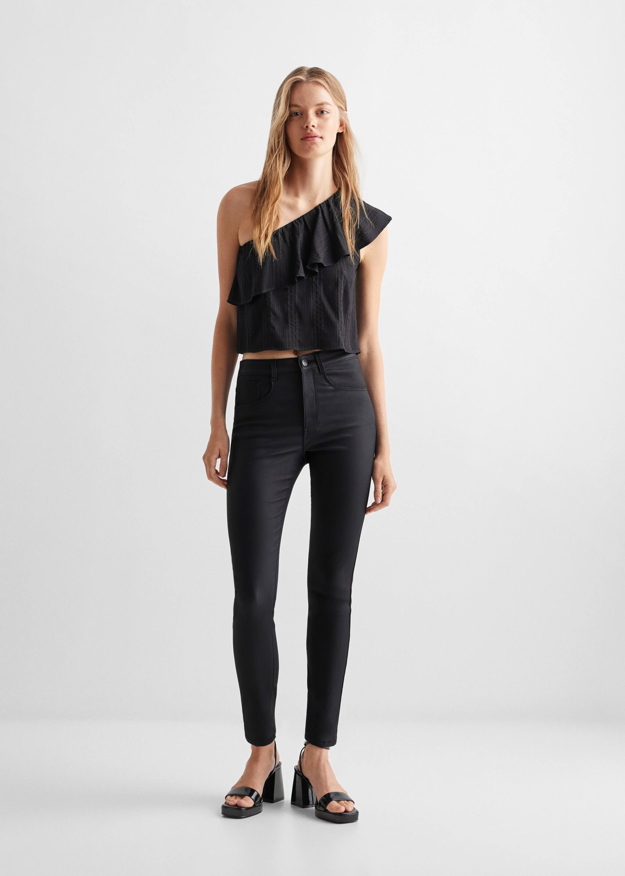 Jeans skinny encerados - Plano general