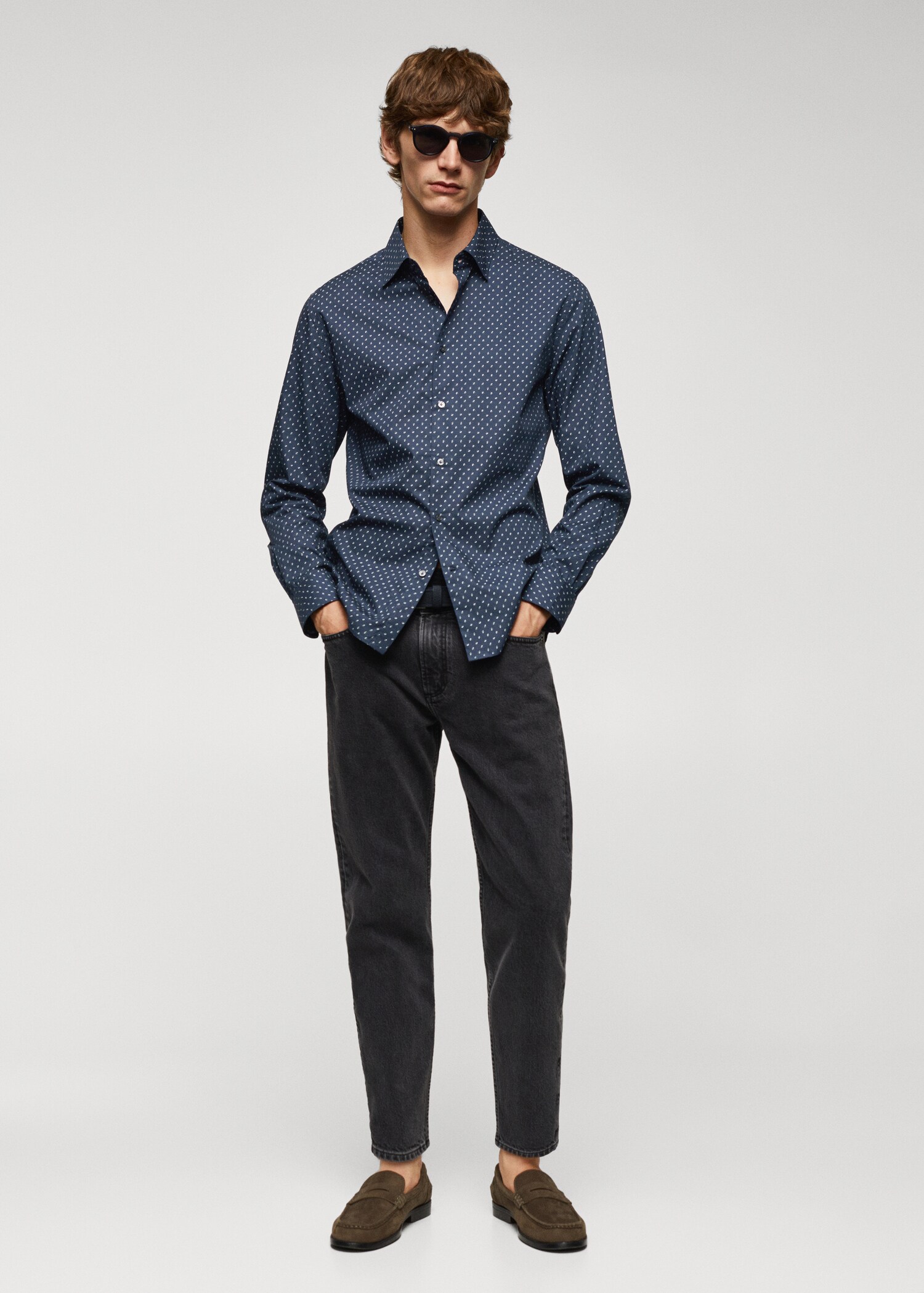Camisa 100% algodón estampado micro hojas - Plano general