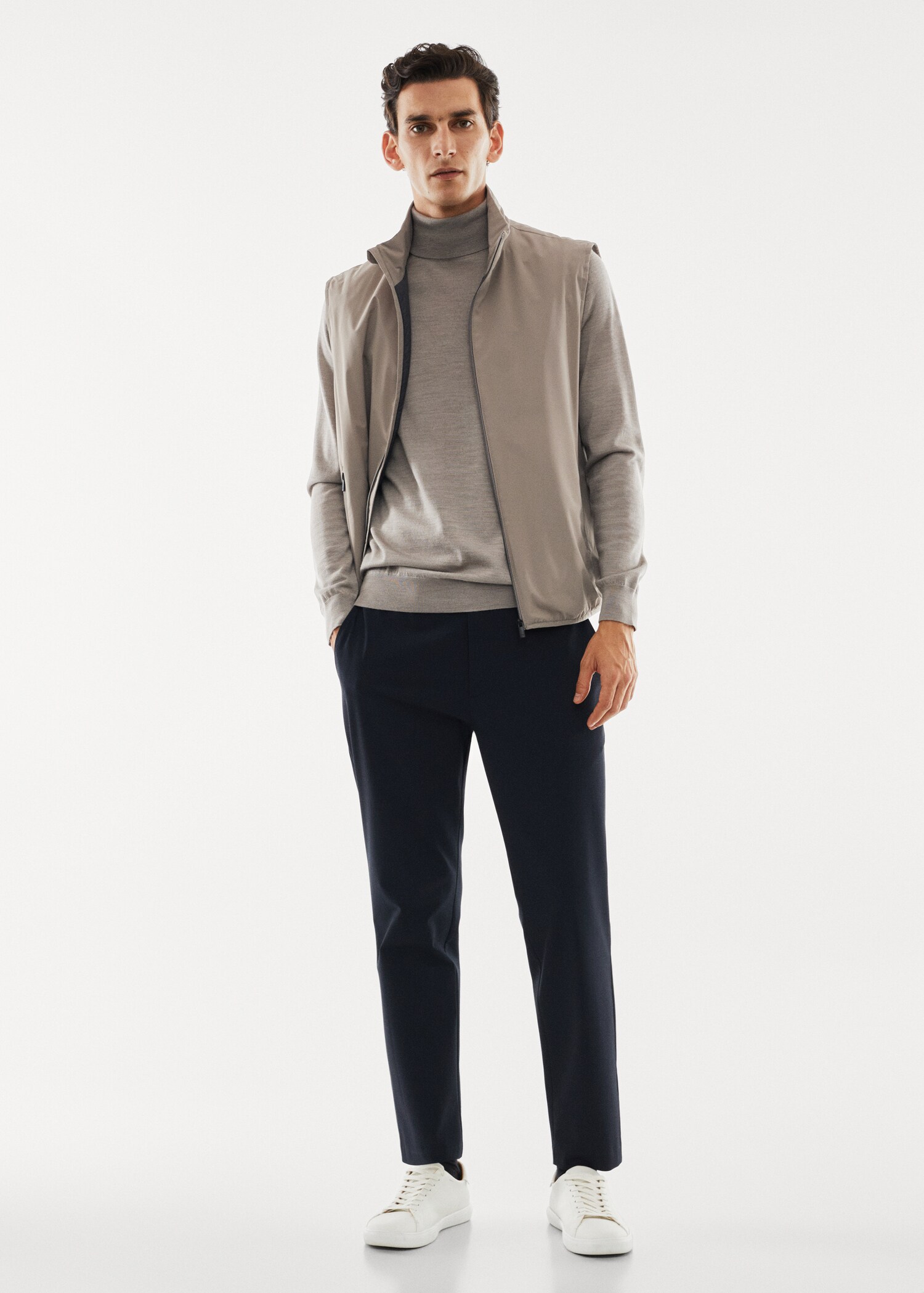 Jersey 100% lana merino cuello alto - Plano general