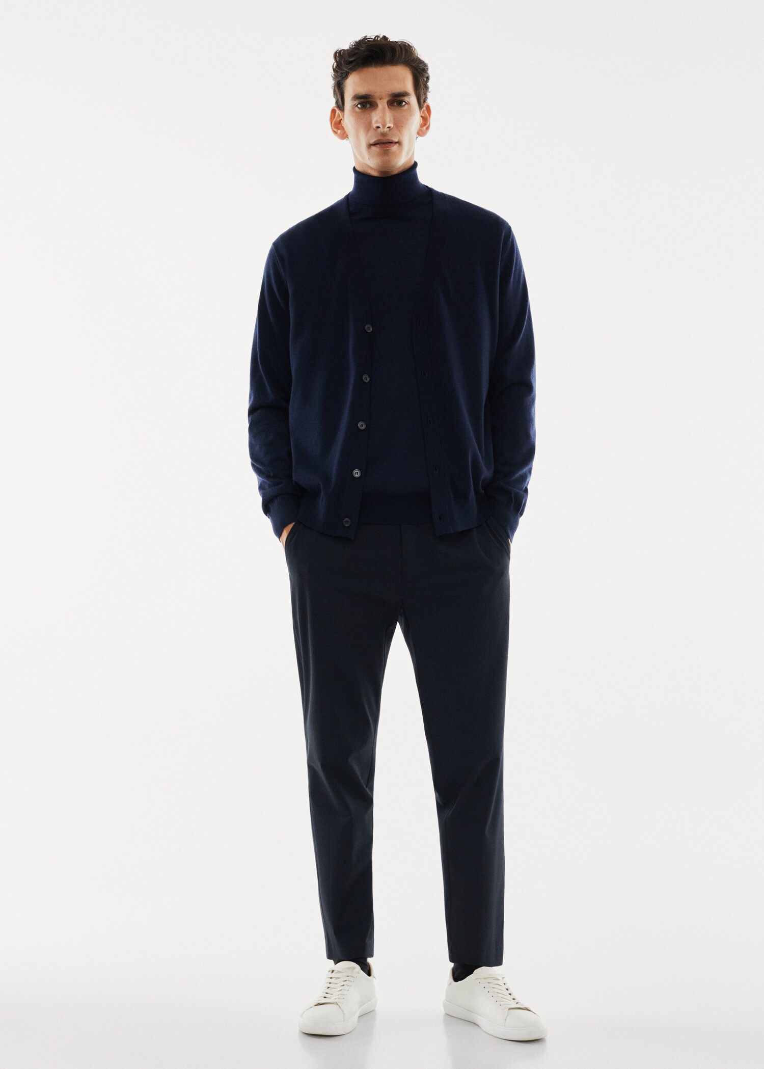 Jersey 100% lana merino cuello alto - Plano general