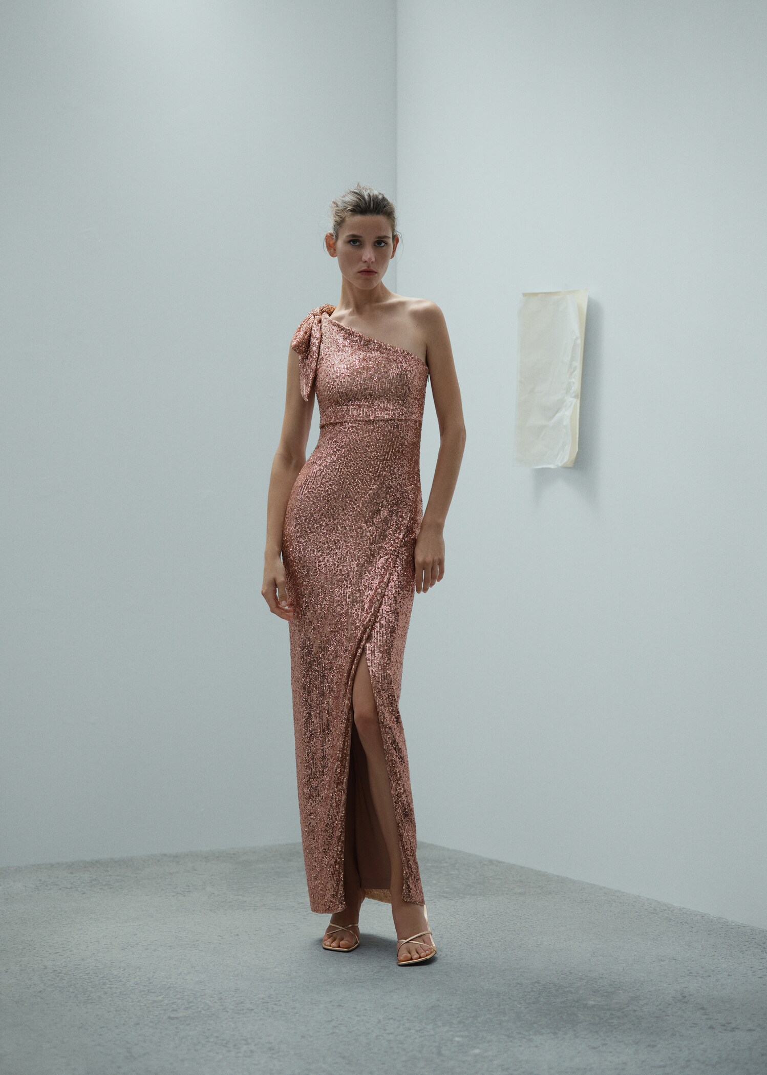 Vestido asimétrico lentejuelas lazo - Plano general