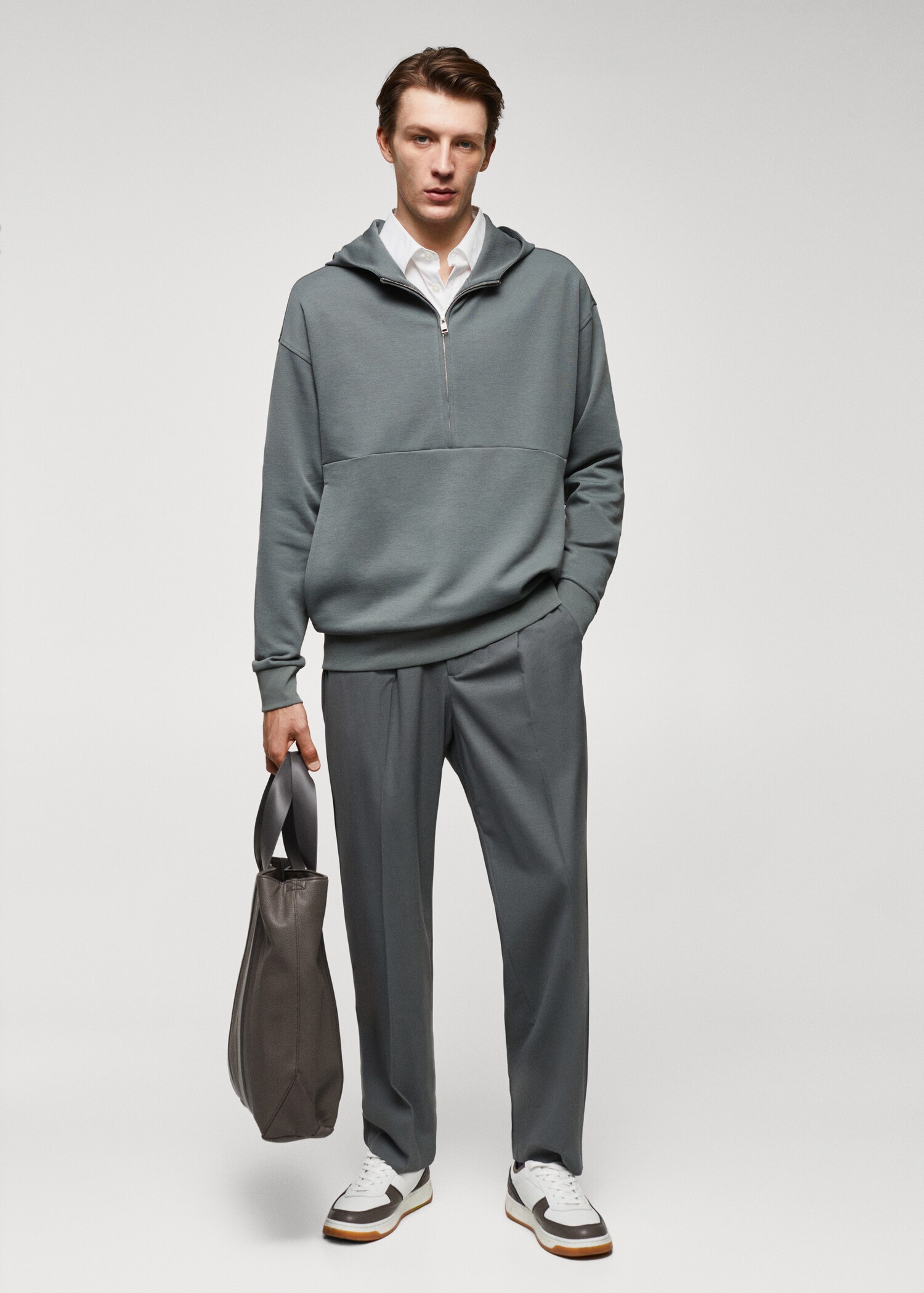 Sweat-shirt coton oversize fermeture Éclair - Plan général