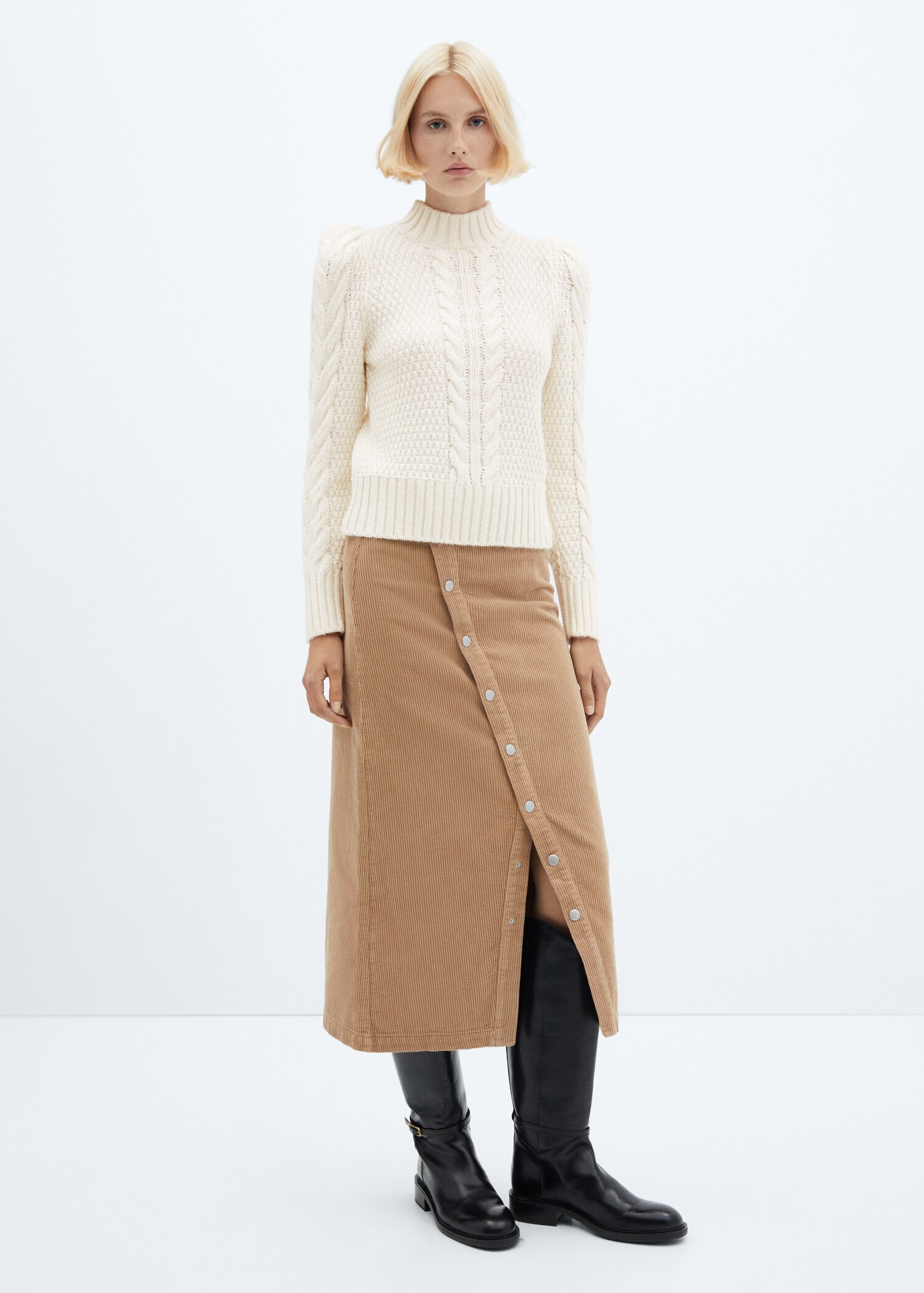 Knitted braided sweater - General plane