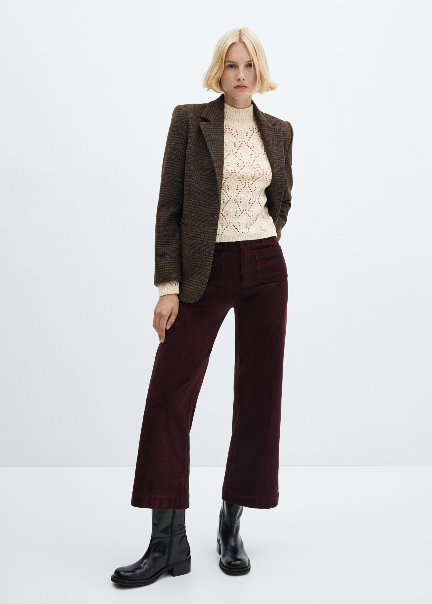 Open work-detail sweater - General plane