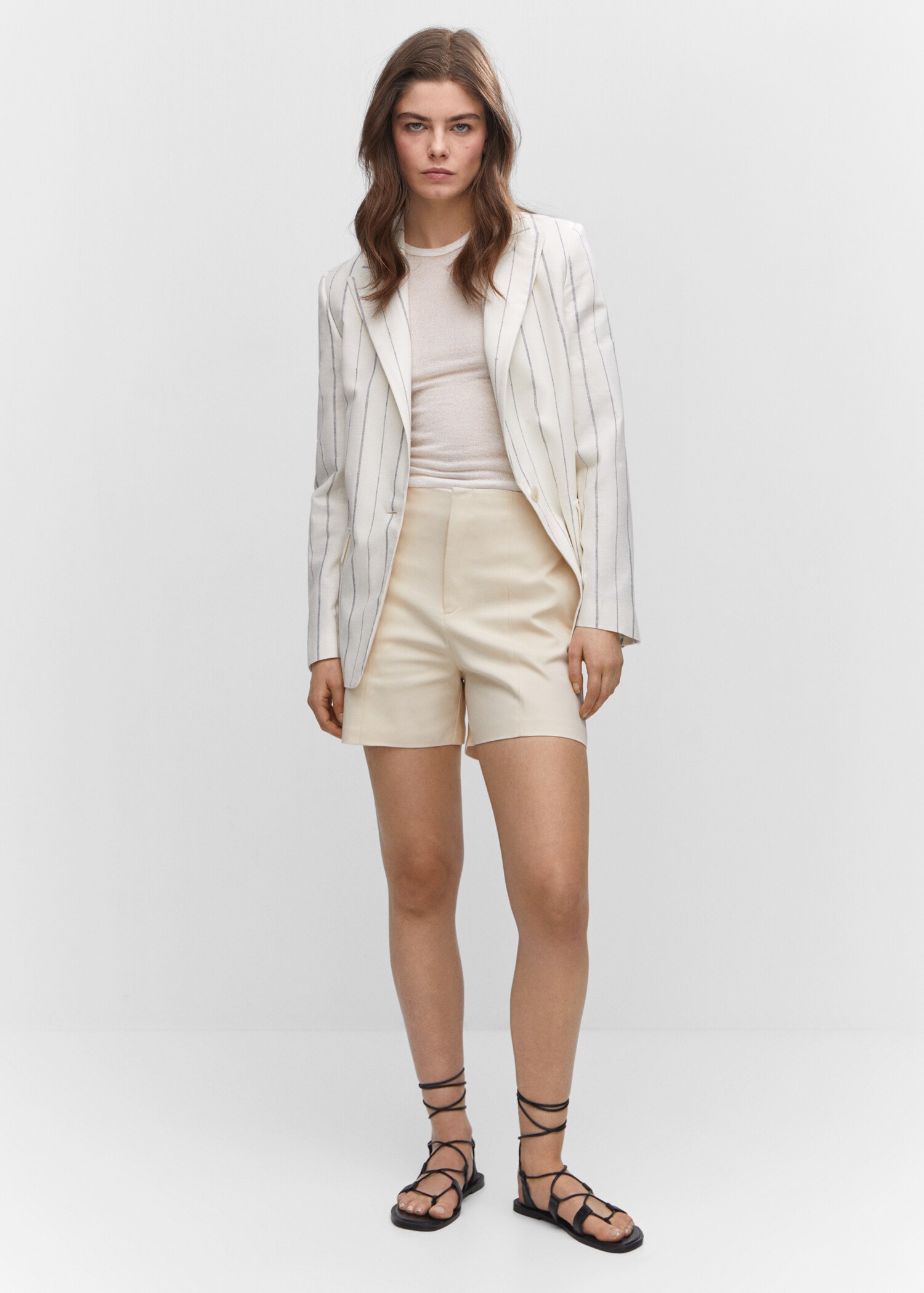 Shorts rectos tiro alto - Plano general
