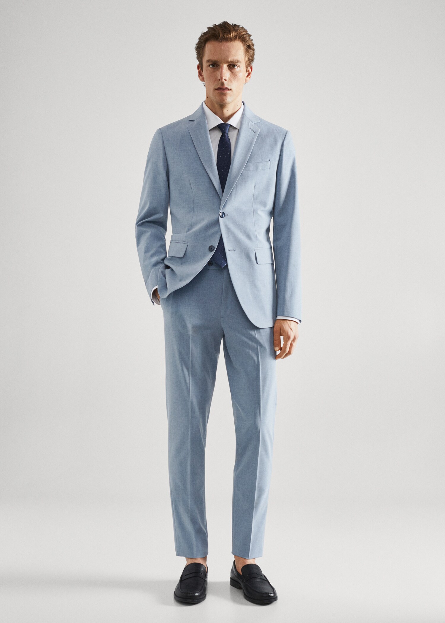 Pantalón traje slim fit tejido comfort strech - Plano general