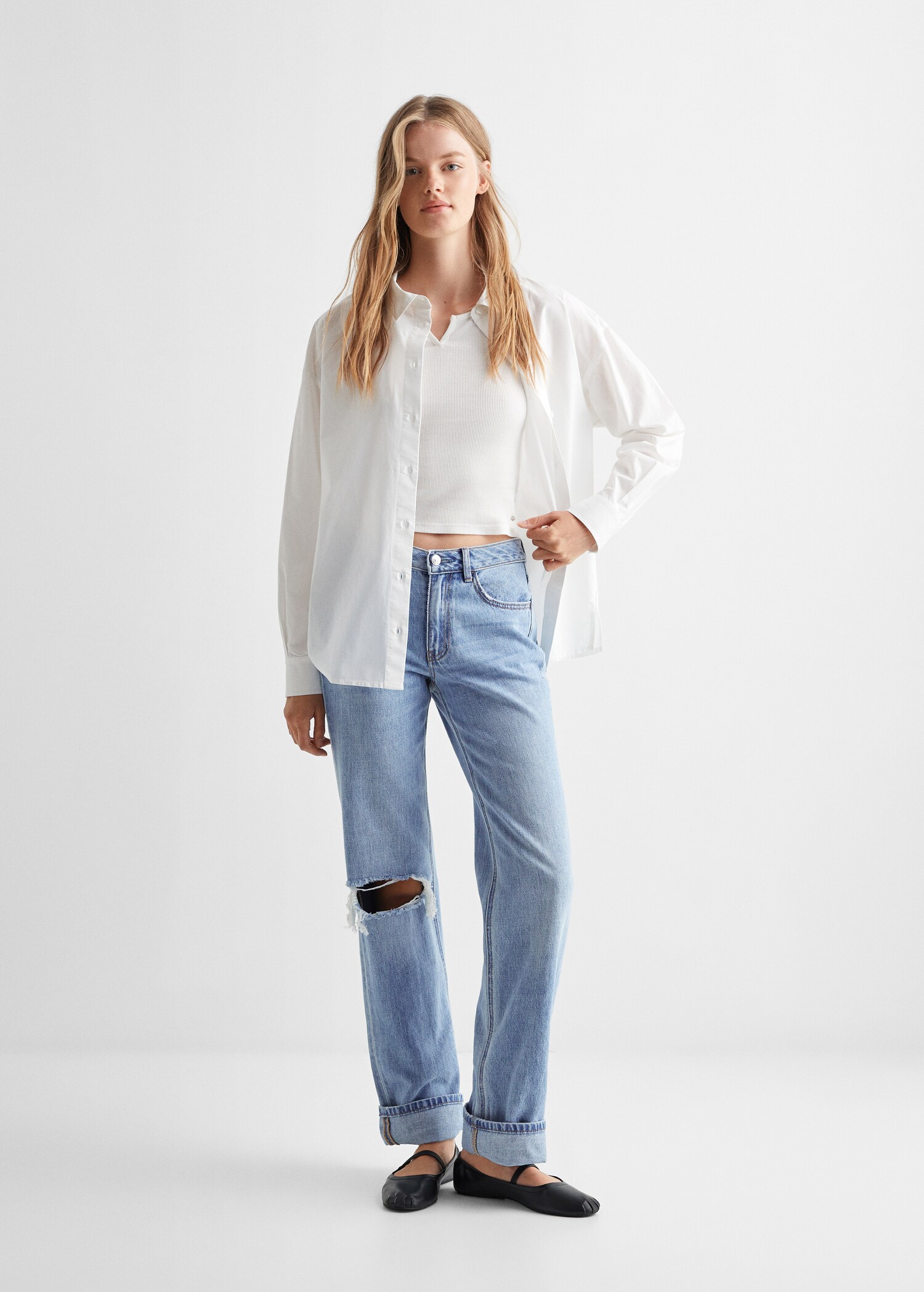 Turned-up straight jeans - General plane