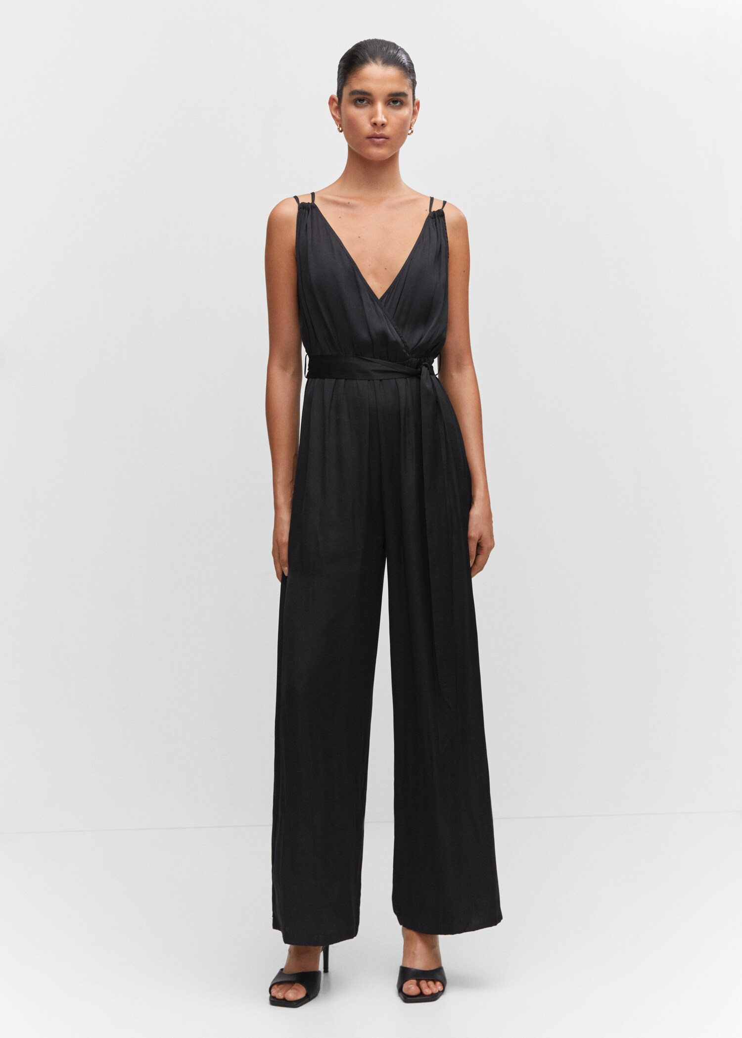 Satin pleated jumpsuit - General plane