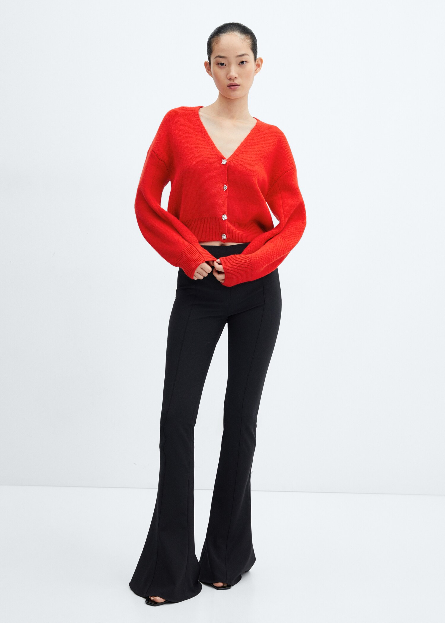 Knitted cardigan with jewel button  - General plane