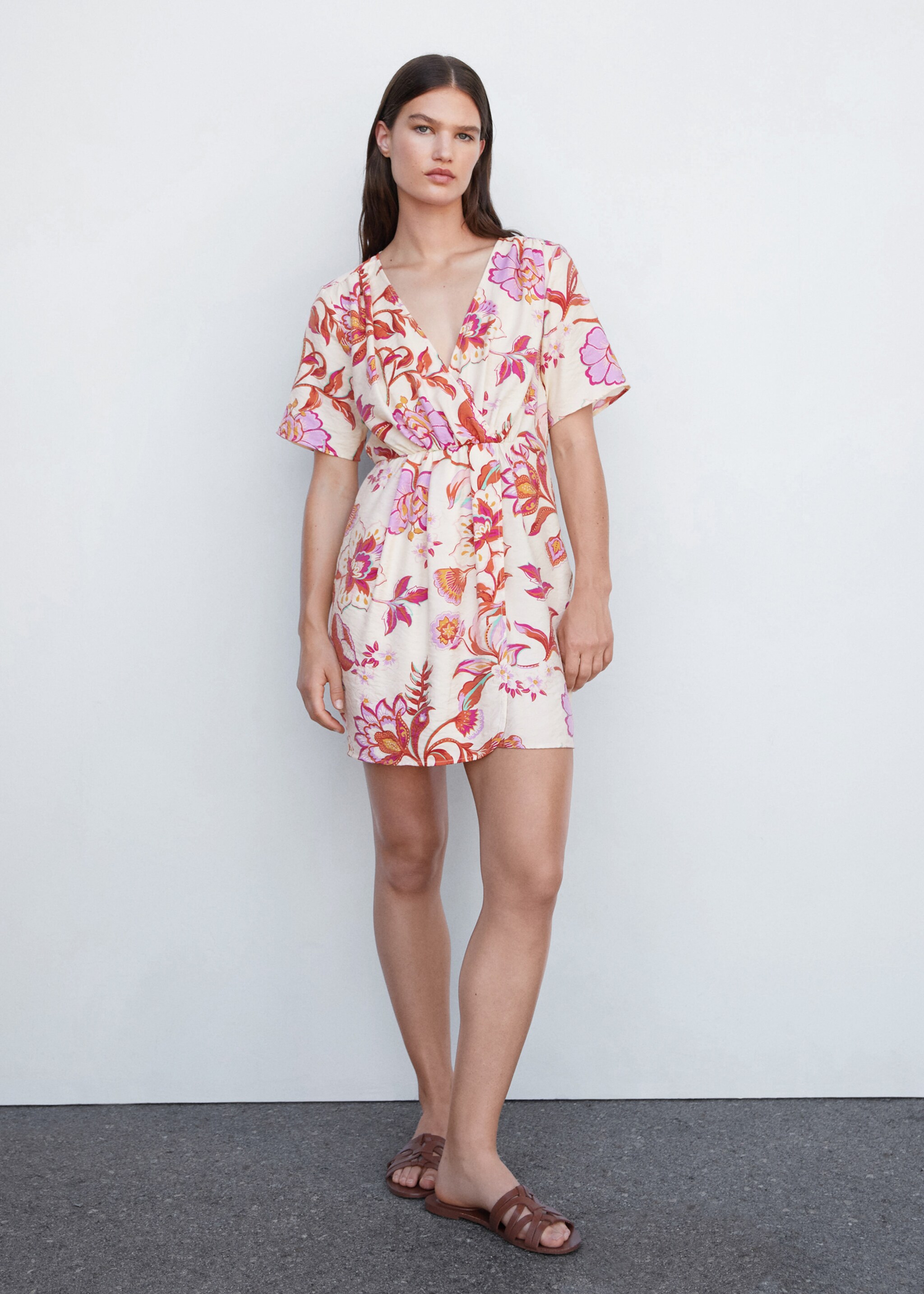 Vestido corto cruzado estampado - Plano general