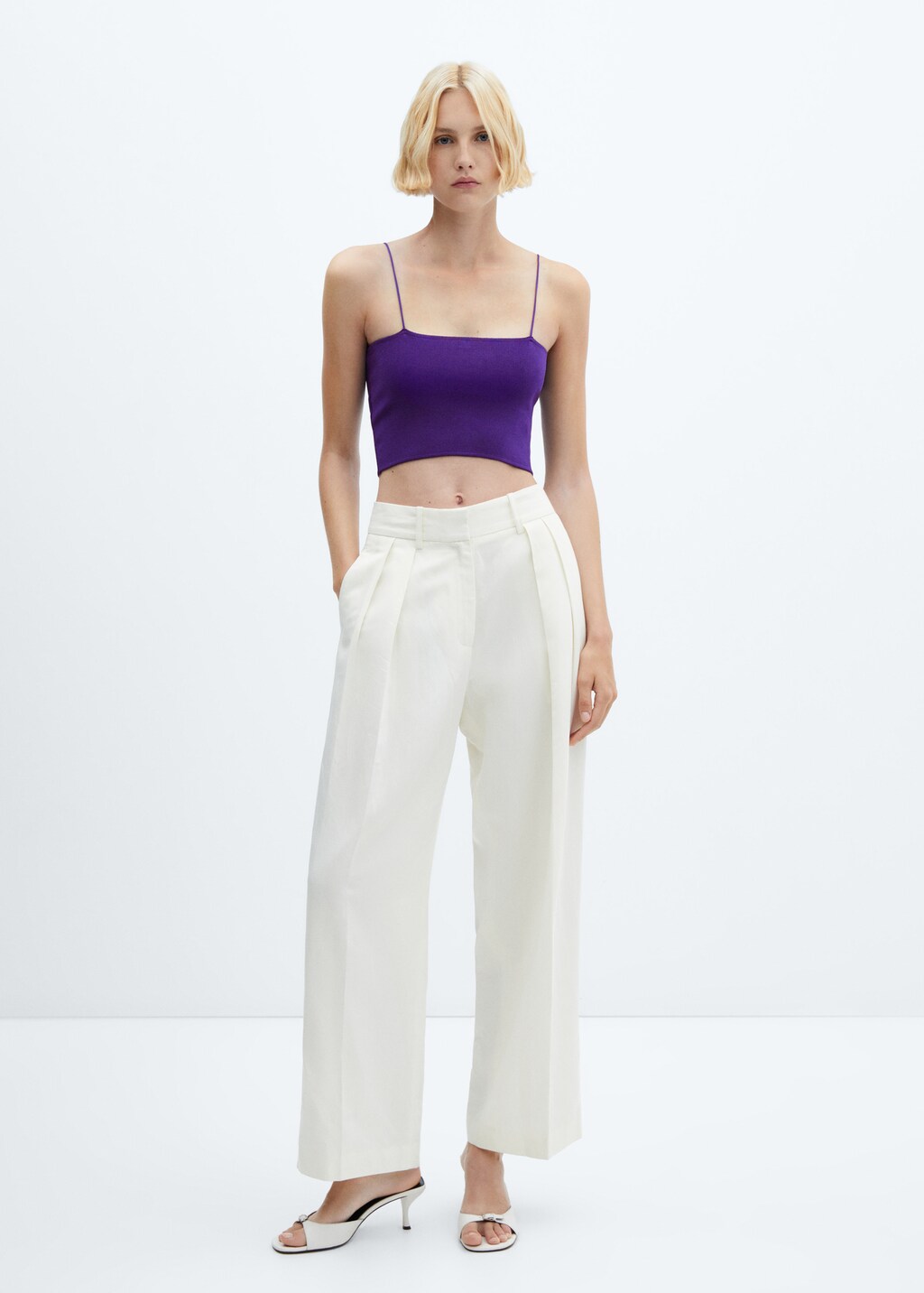Knitted cropped top - Women | MANGO China